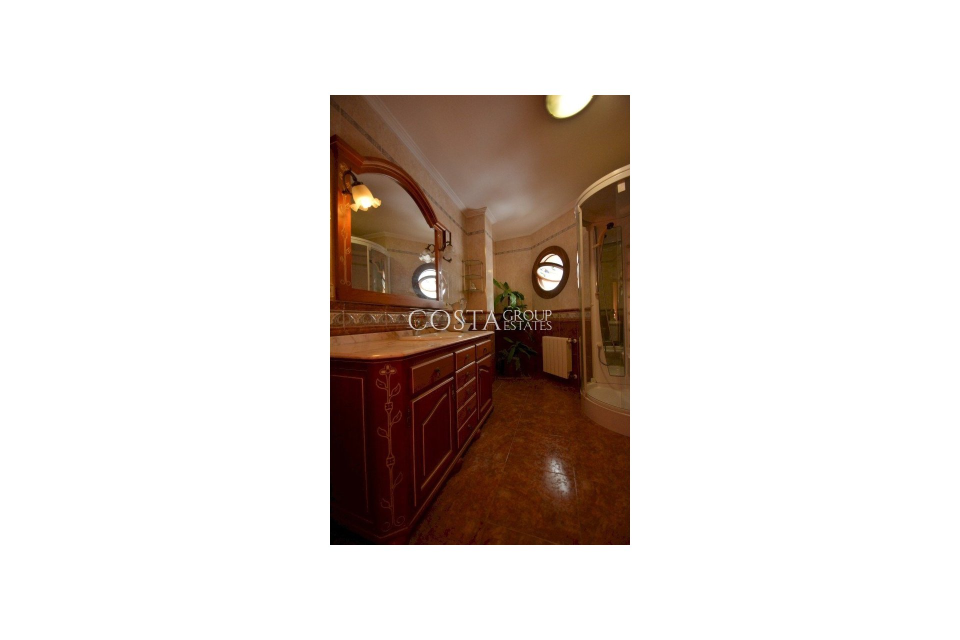 Herverkoop - Villa -
Guardamar del Segura - Guardamar del Segura Centro