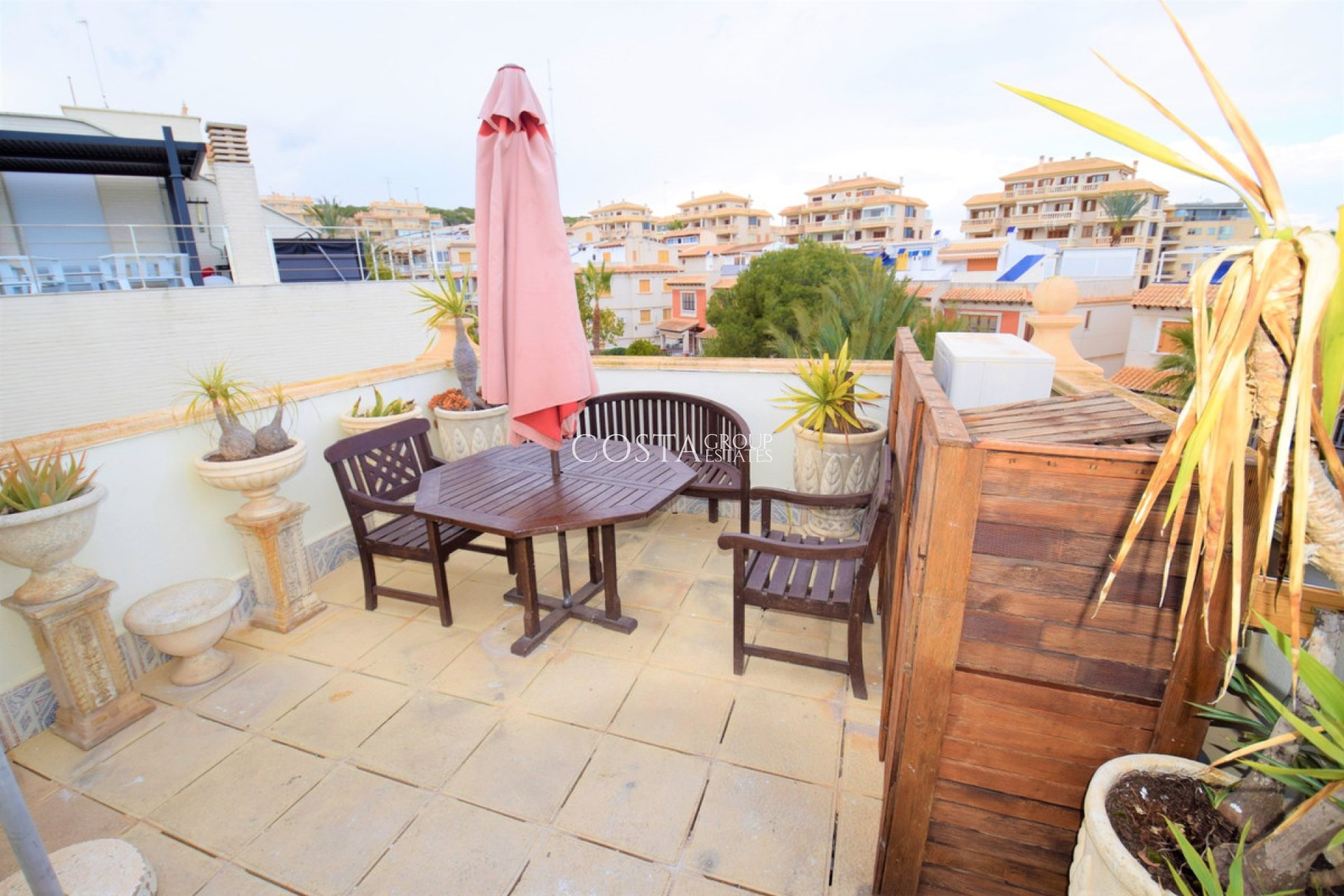 Herverkoop - Villa -
Guardamar del Segura - Guardamar del Segura Centro