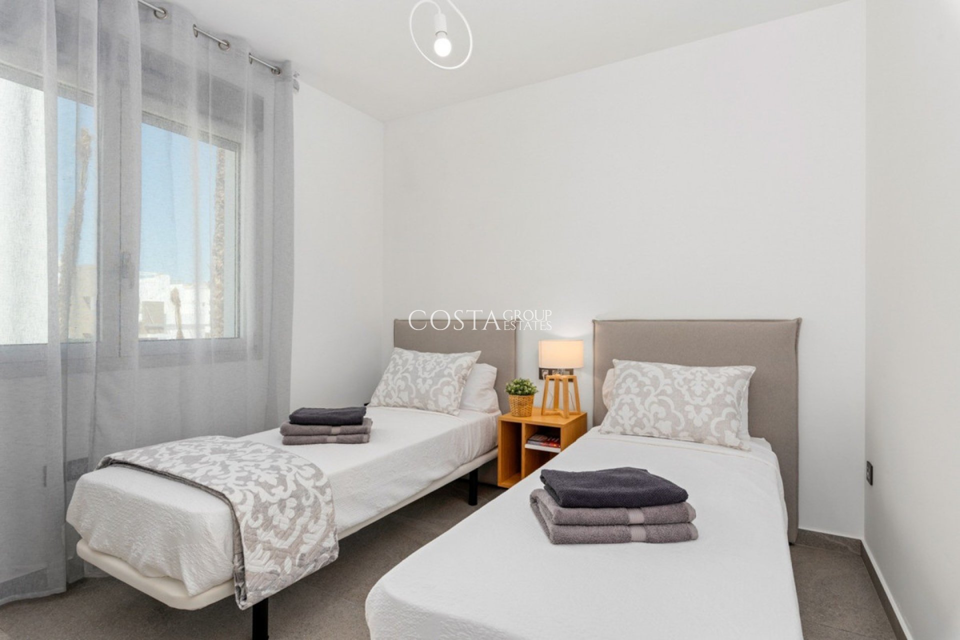 Herverkoop - Villa -
Guardamar del Segura - Guardamar del Segura Centro