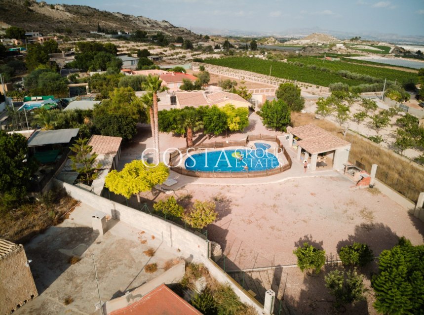 Herverkoop - Villa -
La Romana - La Romana Centro