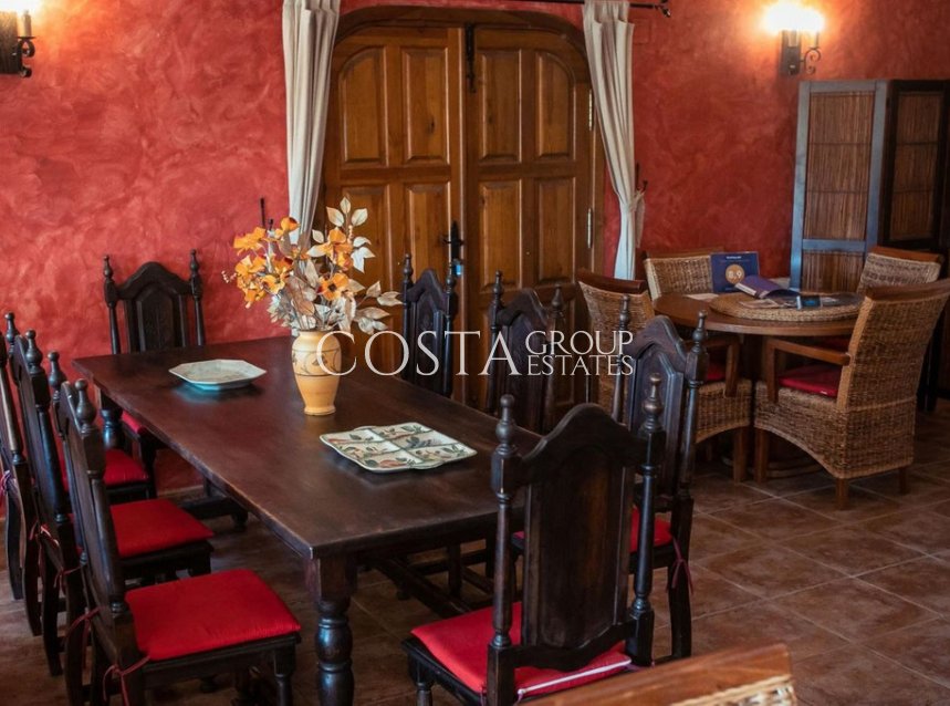 Herverkoop - Villa -
Lorca - Lorca Centro