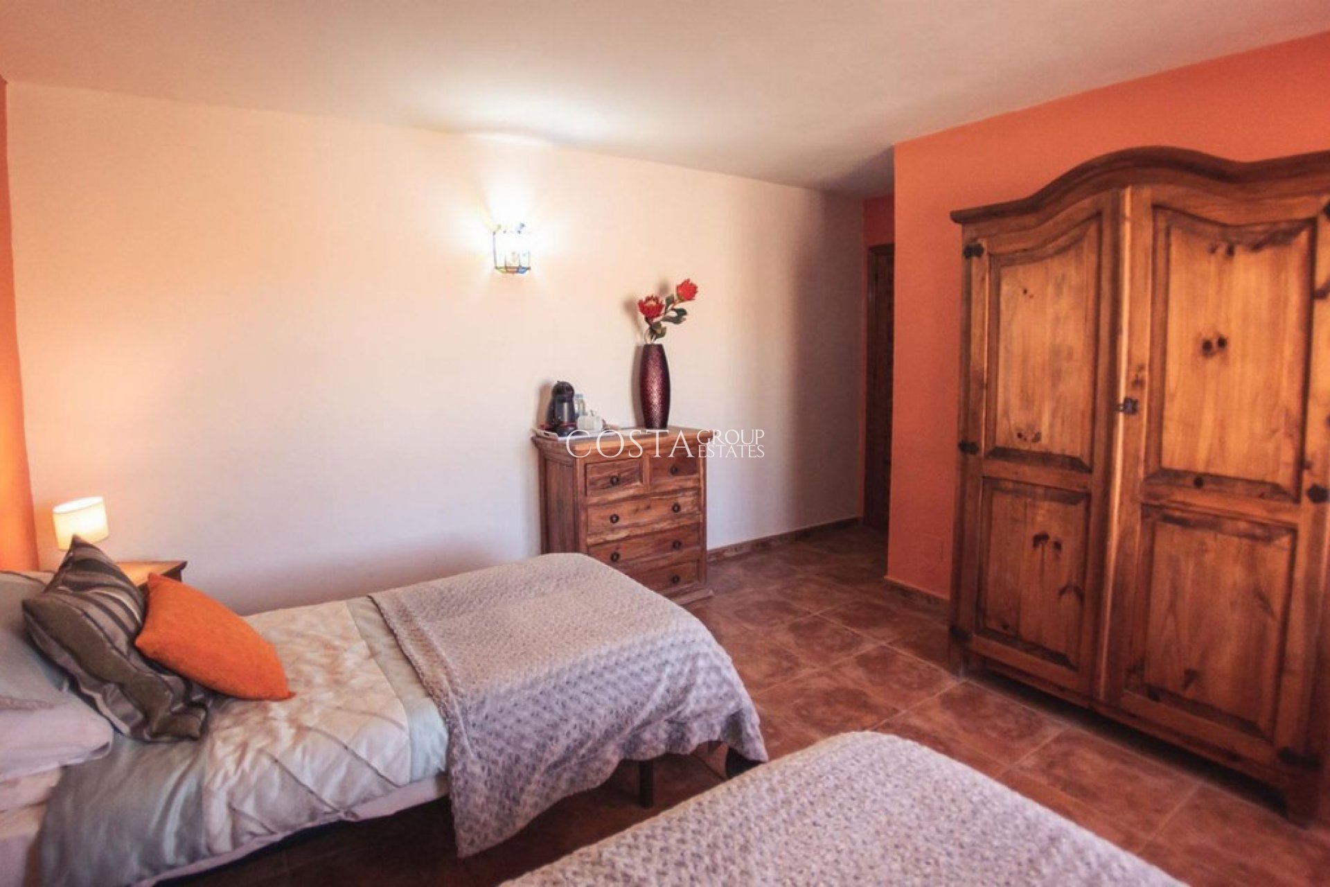 Herverkoop - Villa -
Lorca - Lorca Centro