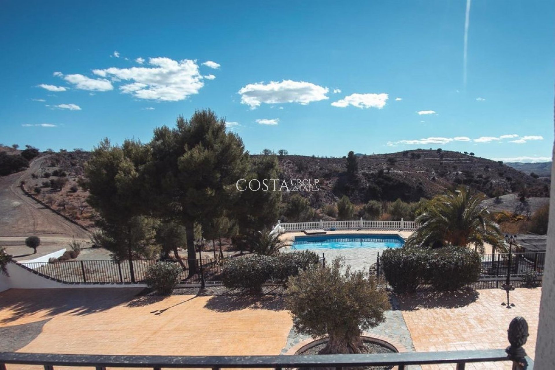 Herverkoop - Villa -
Lorca - Lorca Centro