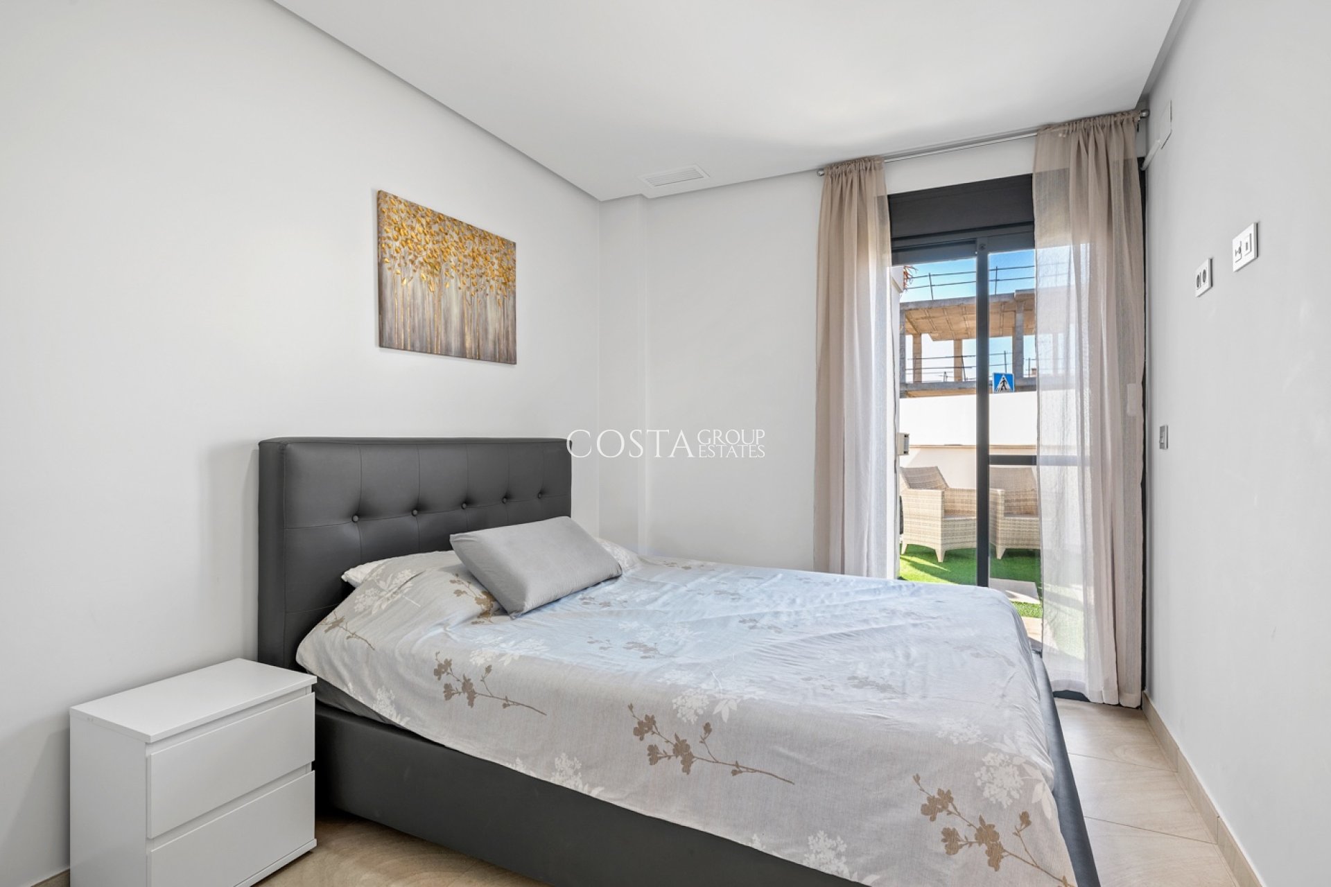 Herverkoop - Villa -
Los Alcazares - Euro Roda