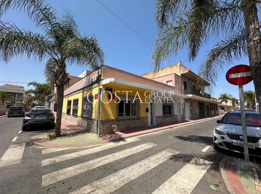 Herverkoop - Villa -
Los Alcazares - Los Alcazares Centro