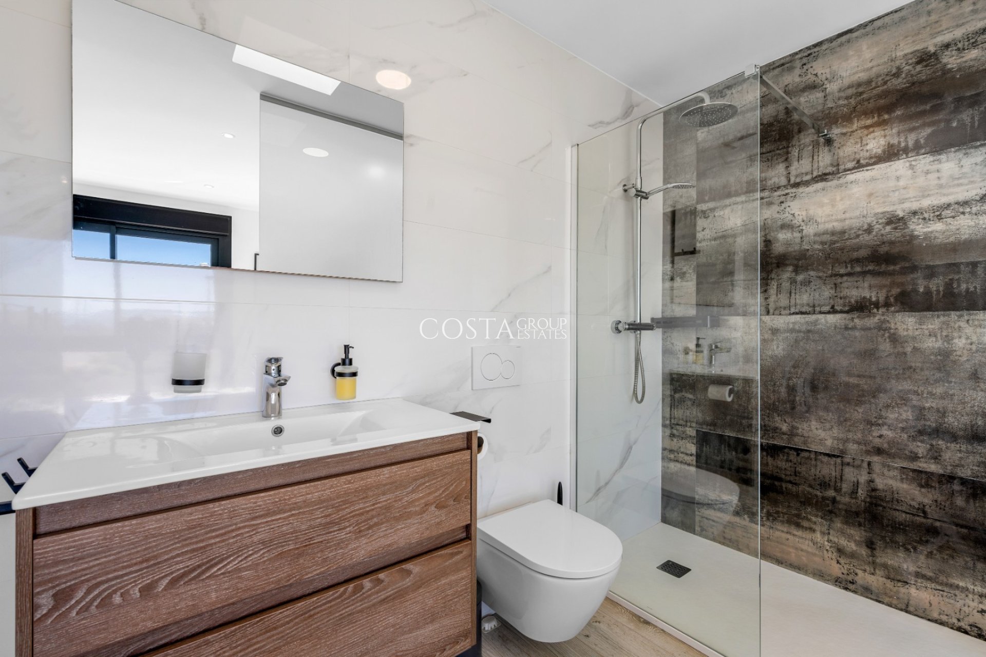 Herverkoop - Villa -
Los Alcazares - Serena Golf