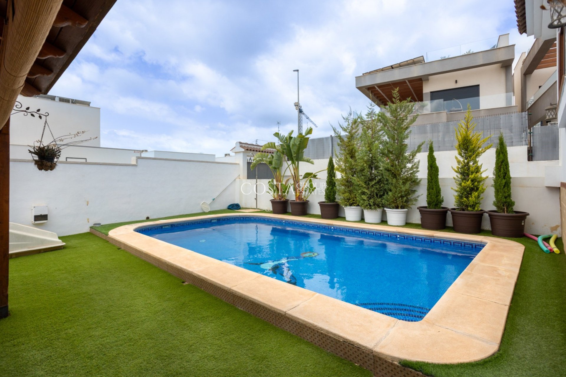 Herverkoop - Villa -
Los Montesinos - Los Montesinos Centro