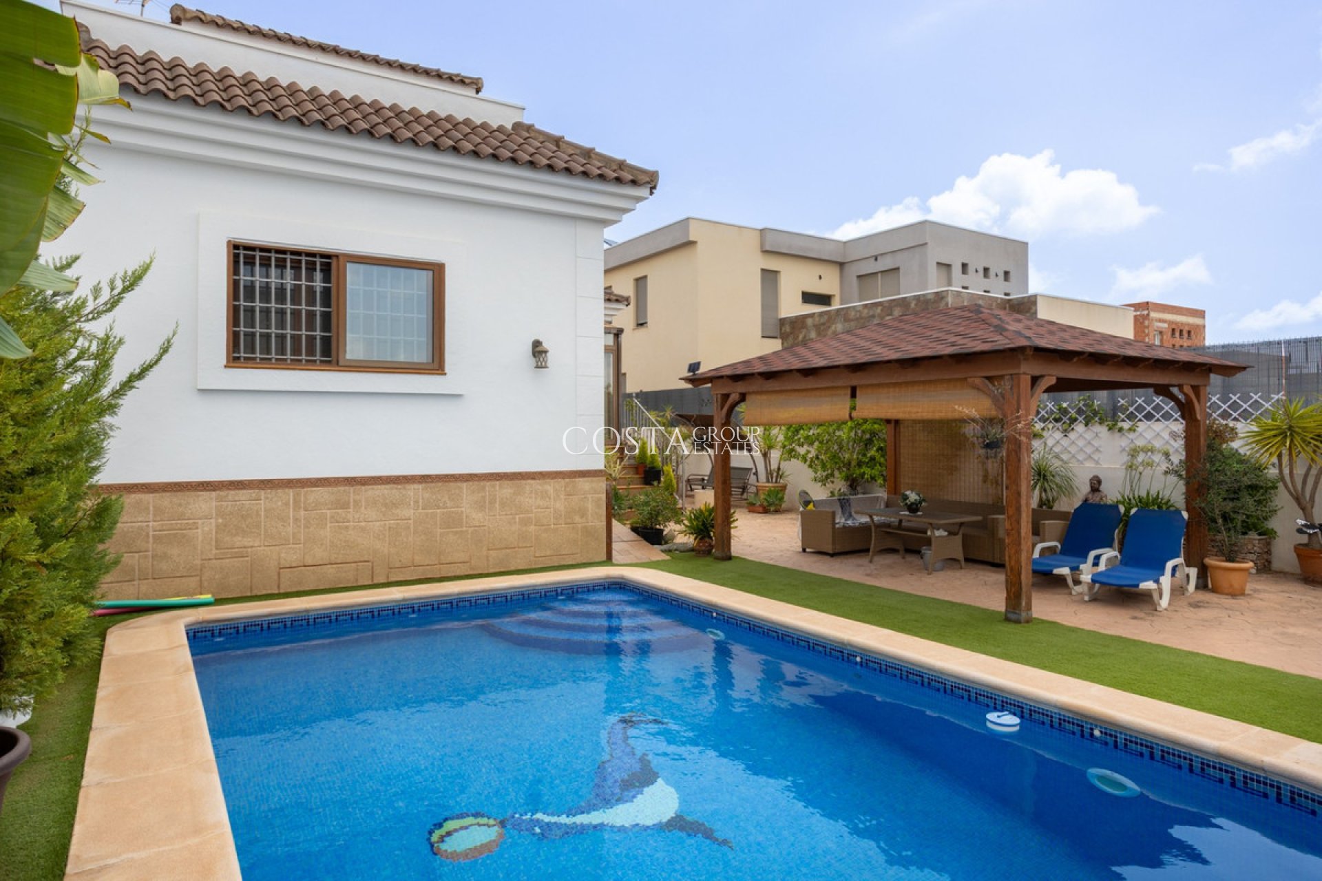 Herverkoop - Villa -
Los Montesinos - Los Montesinos Centro