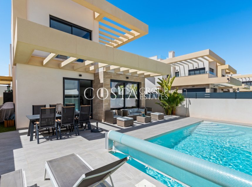 Herverkoop - Villa -
Los Montesinos - Los Montesinos Centro