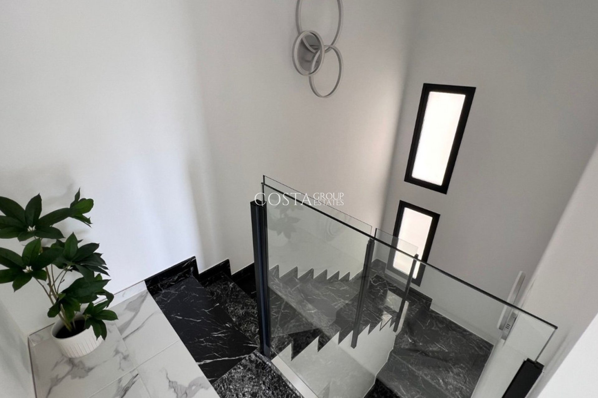 Herverkoop - Villa -
Los Montesinos - Los Montesinos Centro