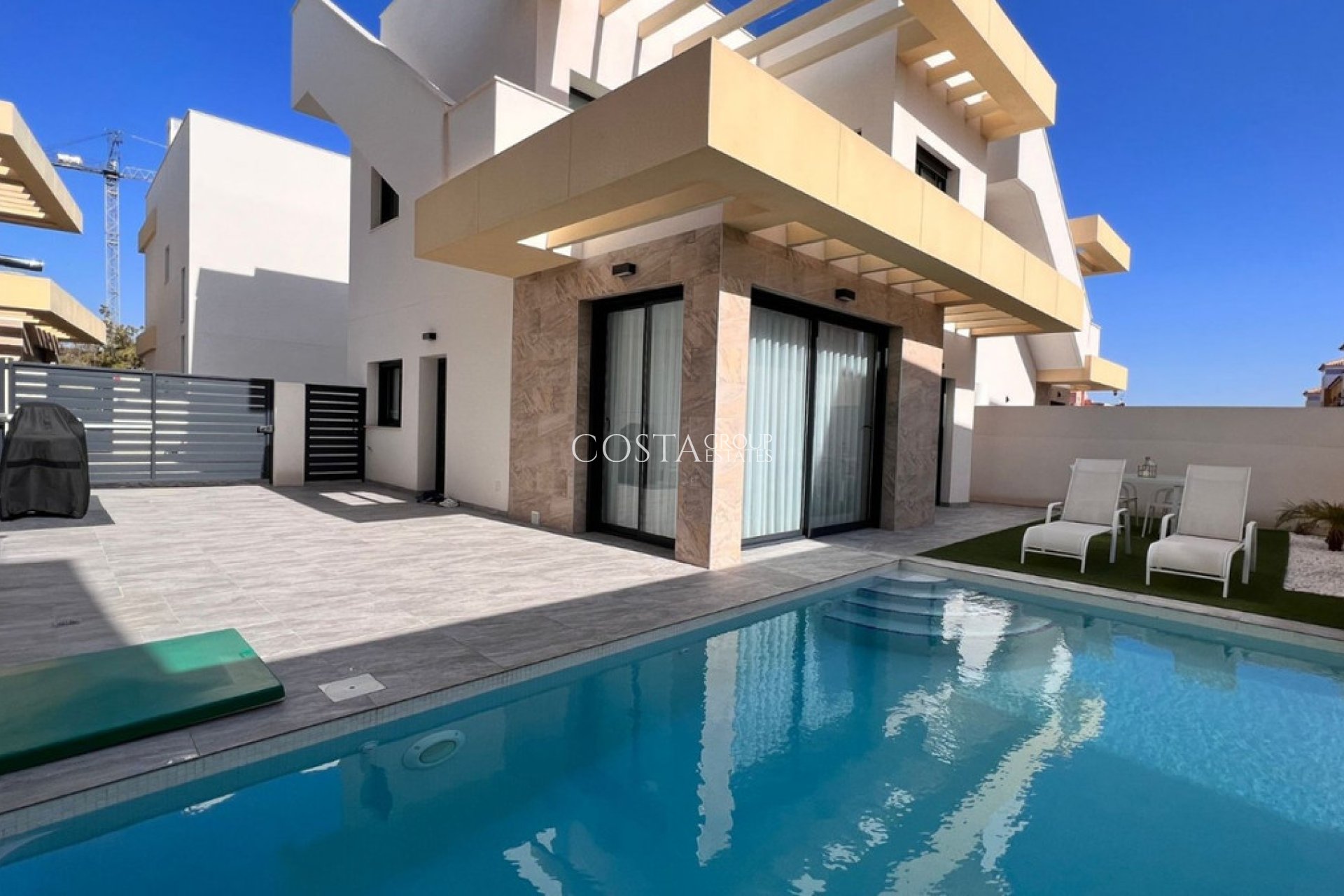 Herverkoop - Villa -
Los Montesinos - Los Montesinos Centro