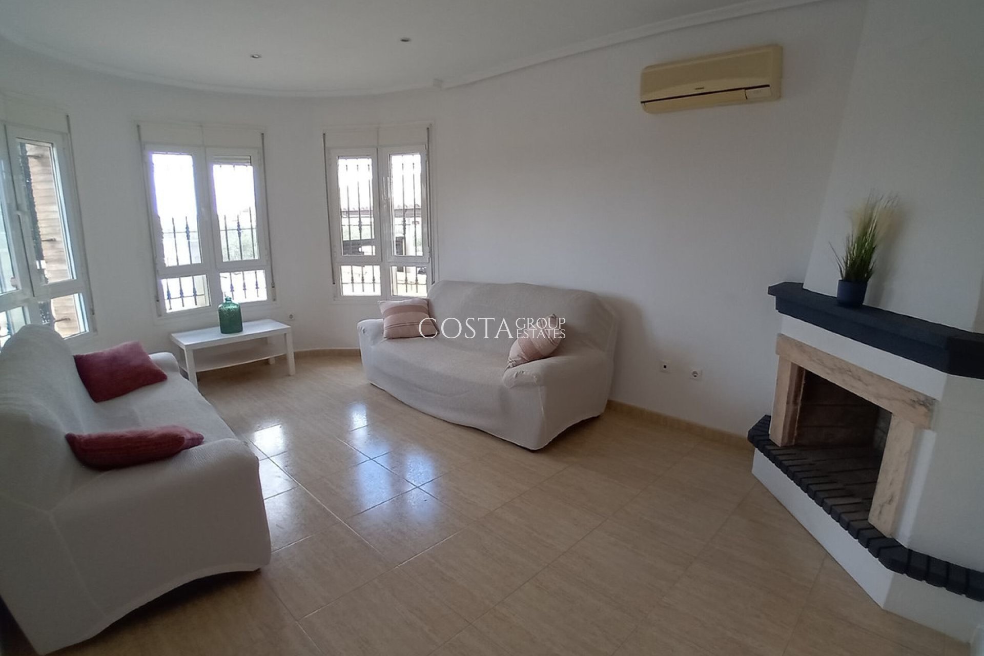 Herverkoop - Villa -
Los Montesinos - Los Montesinos Centro