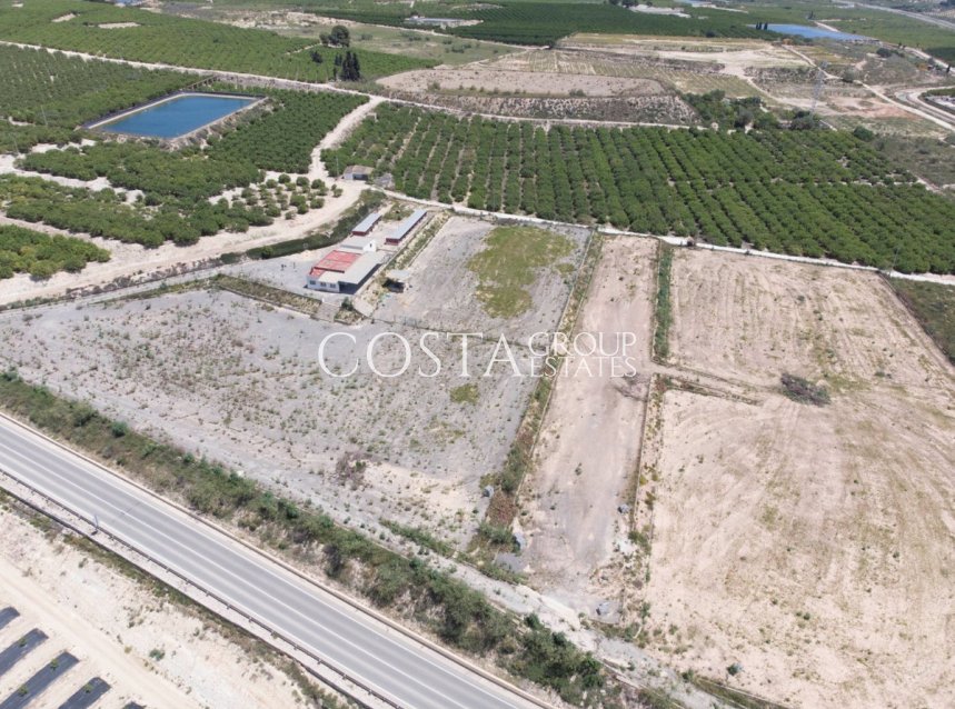 Herverkoop - Villa -
Los Montesinos - Los Montesinos Centro