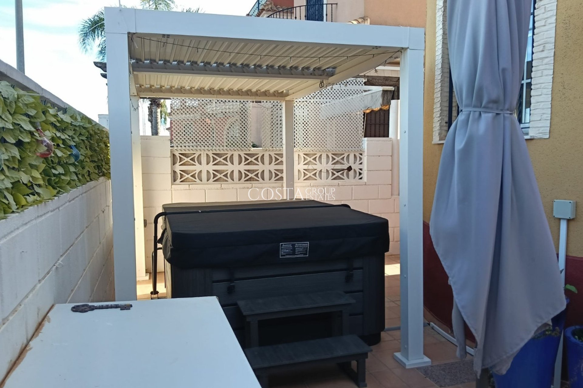 Herverkoop - Villa -
Los Montesinos - Los Montesinos Centro