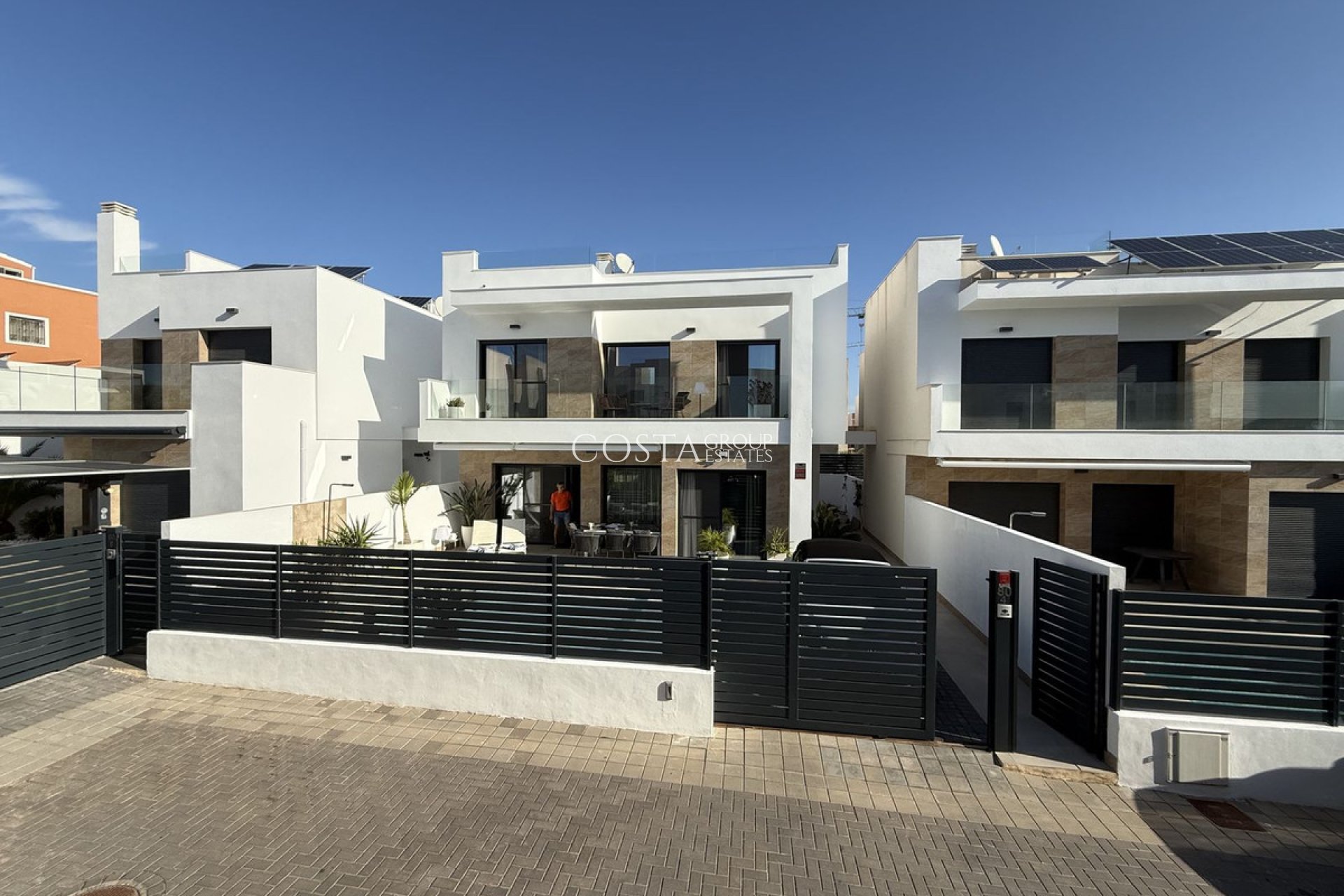 Herverkoop - Villa -
Los Montesinos - Los Montesinos Centro