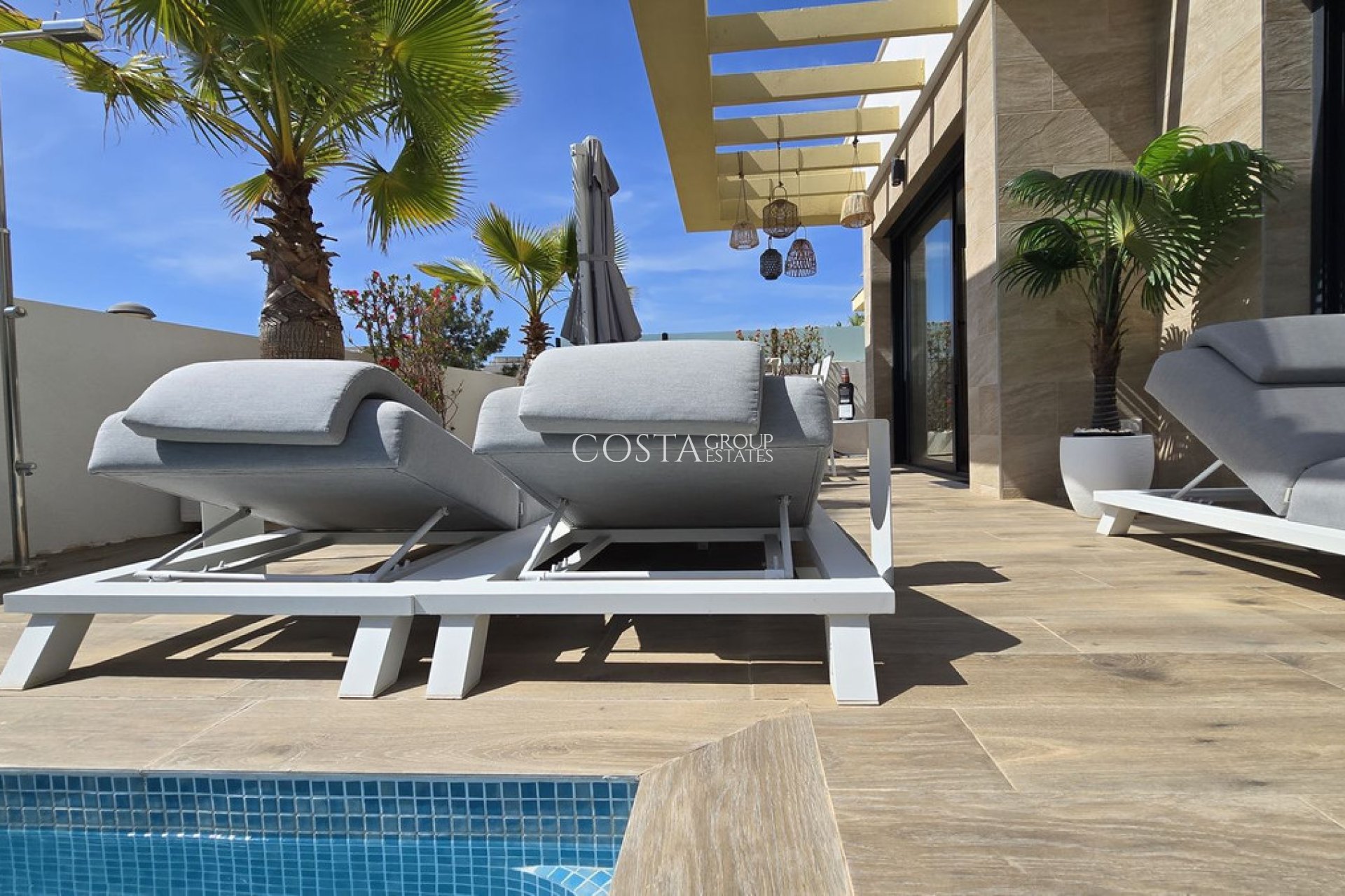 Herverkoop - Villa -
Los Montesinos - Los Montesinos Centro