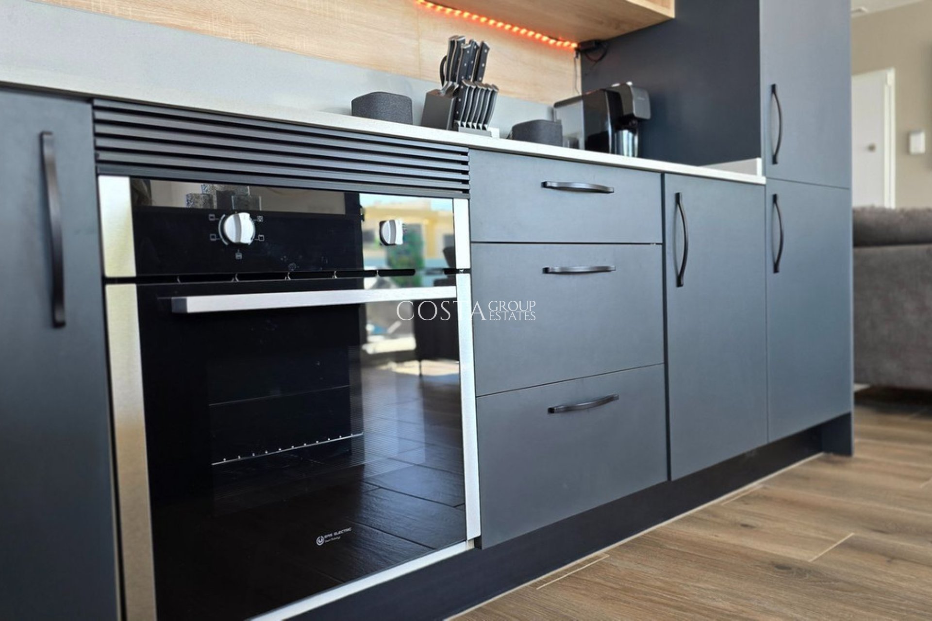 Herverkoop - Villa -
Los Montesinos - Los Montesinos Centro