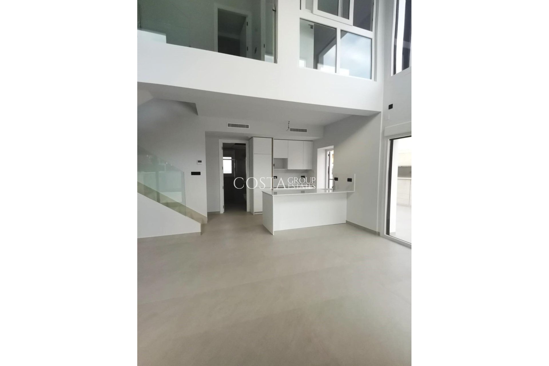 Herverkoop - Villa -
Los Montesinos - Los Montesinos Centro