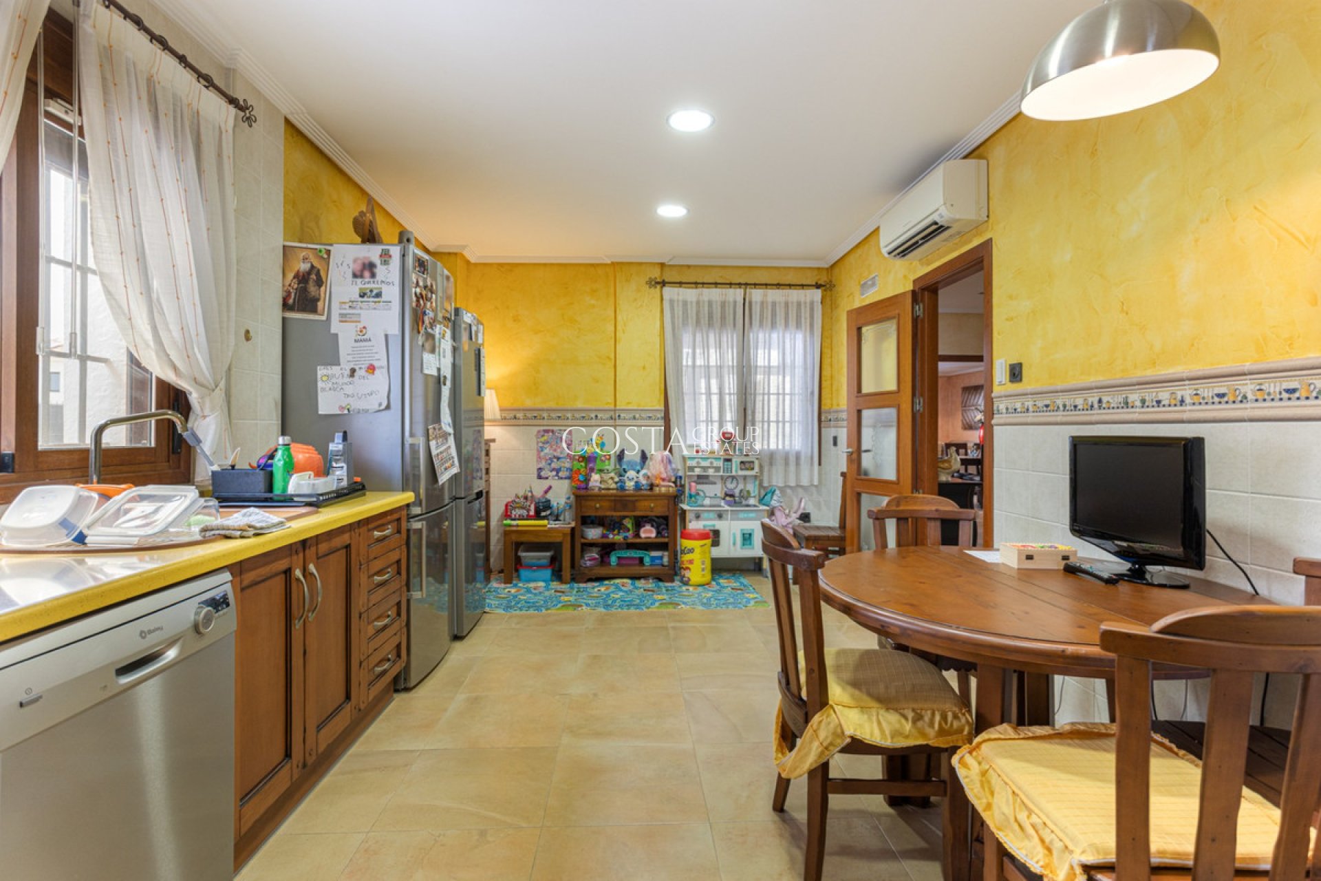 Herverkoop - Villa -
Los Montesinos - Los Montesinos Centro