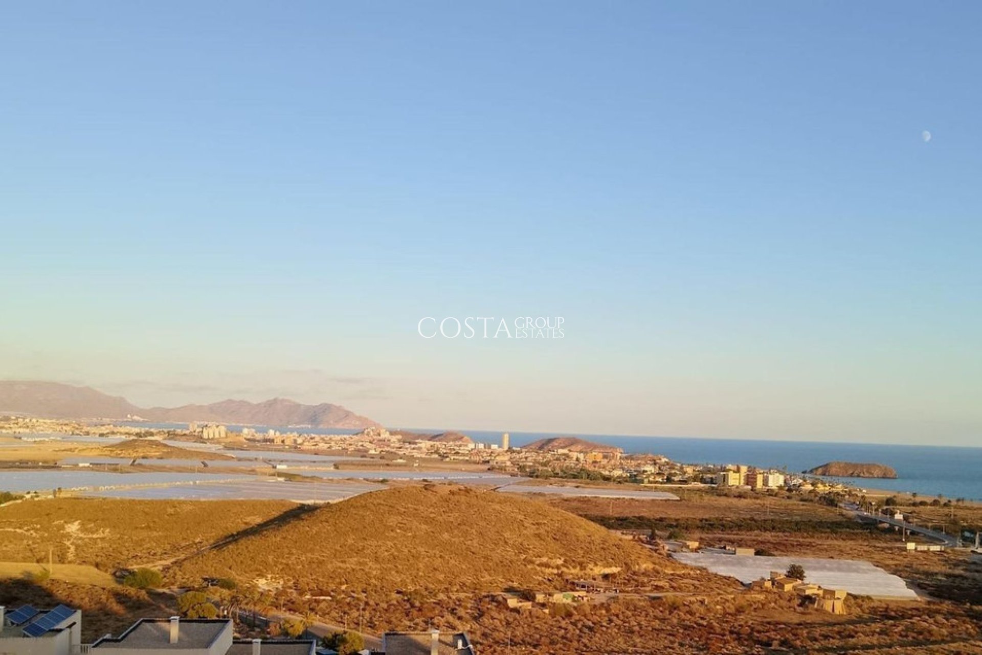 Herverkoop - Villa -
Mazarrón - Mazarrón Centro