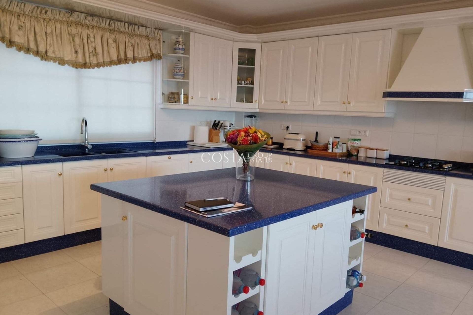 Herverkoop - Villa -
Mazarrón - Mazarrón Centro