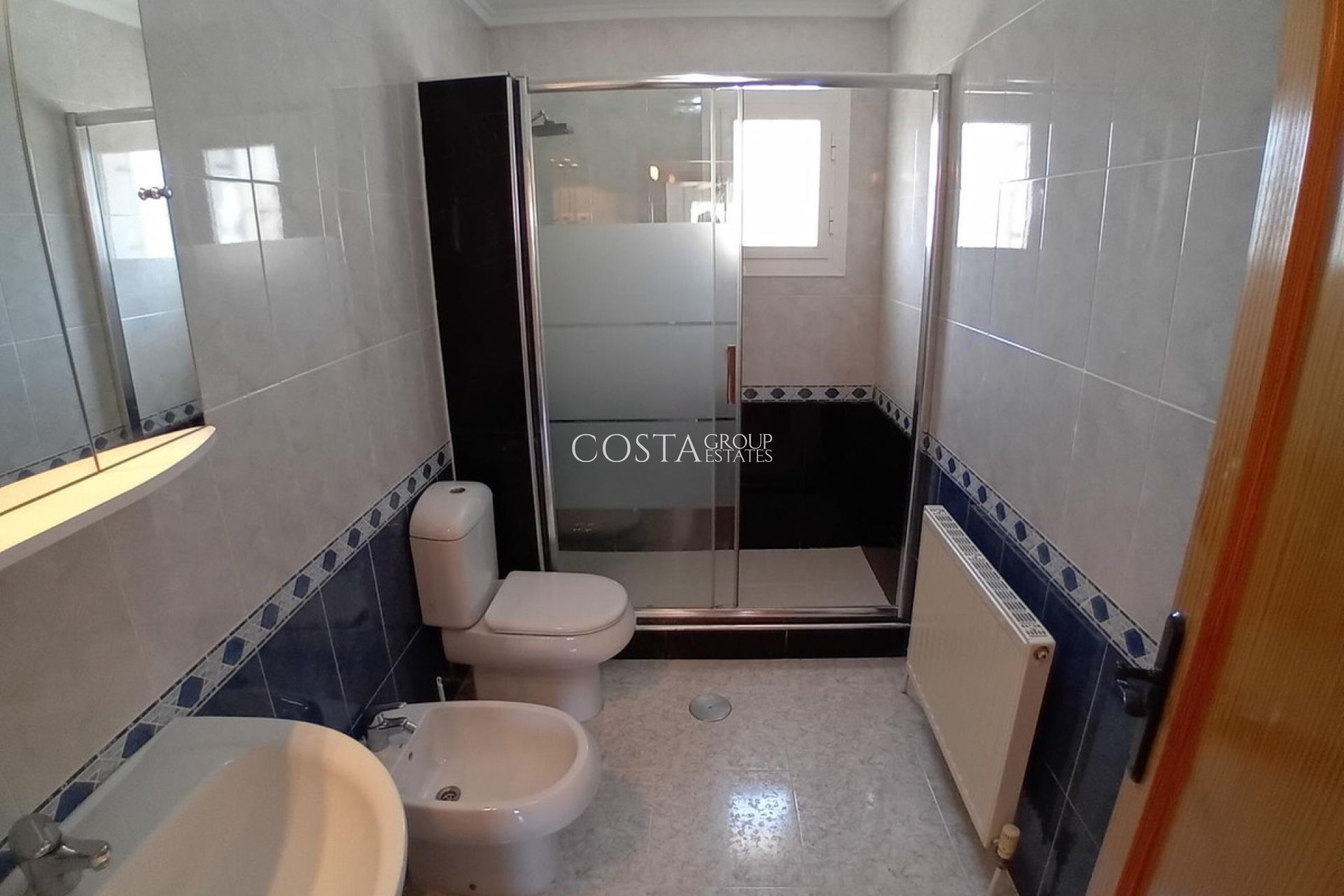 Herverkoop - Villa -
Mazarrón - Mazarrón Centro