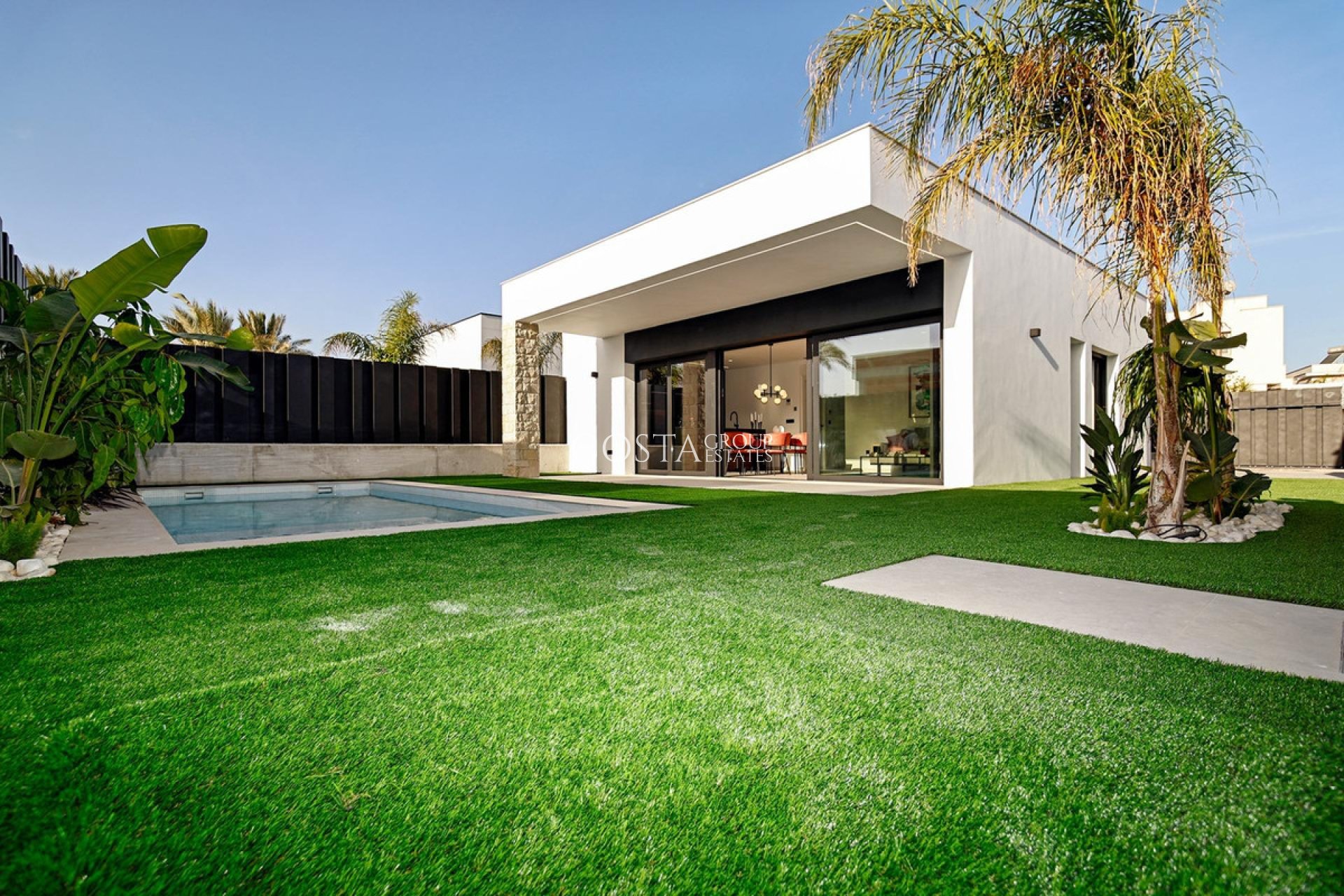 Herverkoop - Villa -
Molina De Segura - Molina de Segura Centro