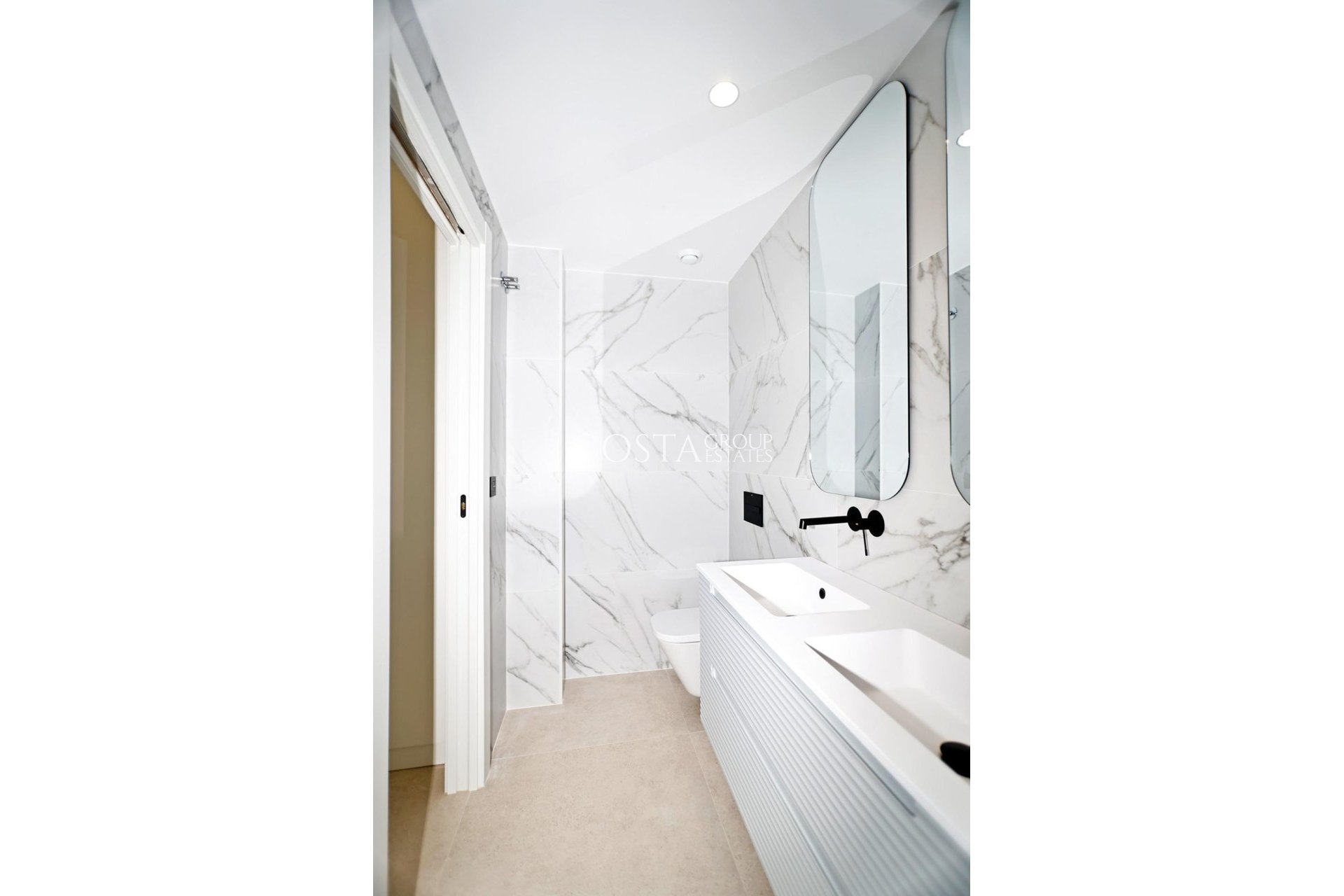 Herverkoop - Villa -
Molina De Segura - Molina de Segura Centro