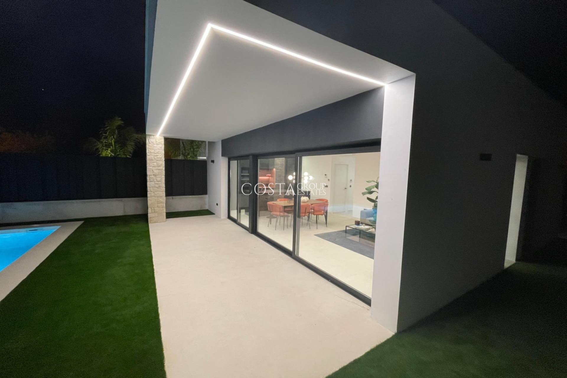 Herverkoop - Villa -
Molina De Segura - Molina de Segura Centro