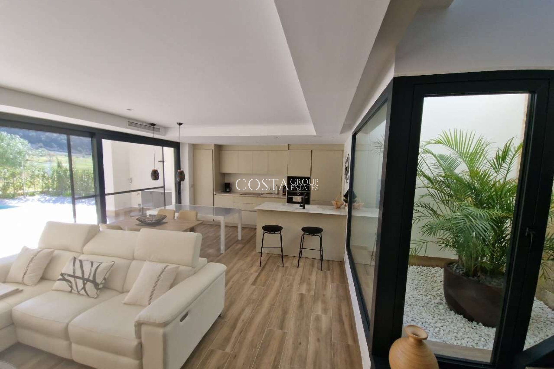 Herverkoop - Villa -
Monforte del Cid