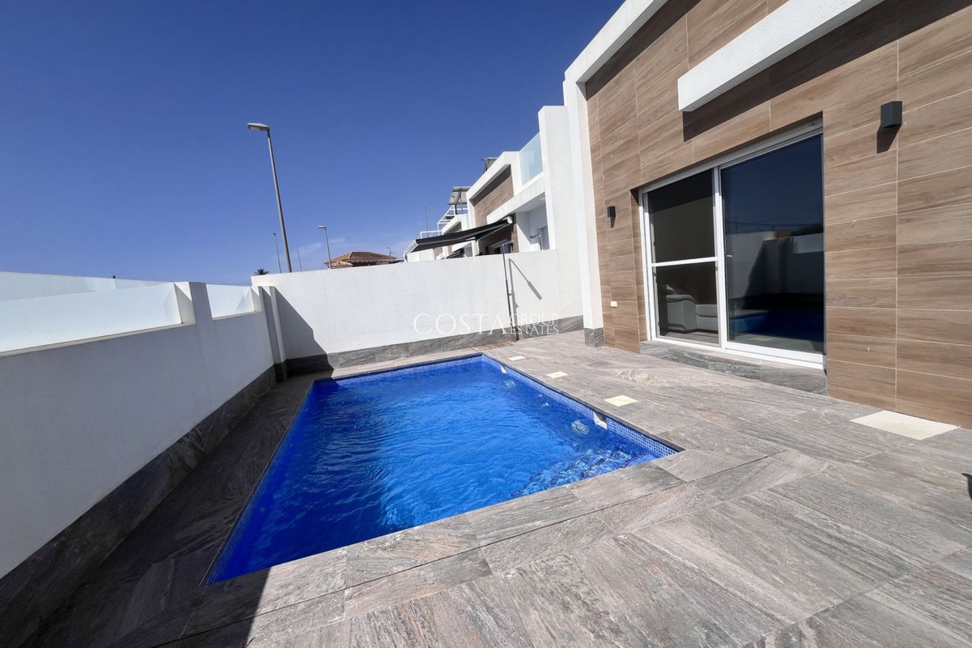 Herverkoop - Villa -
Murcia - Avileses