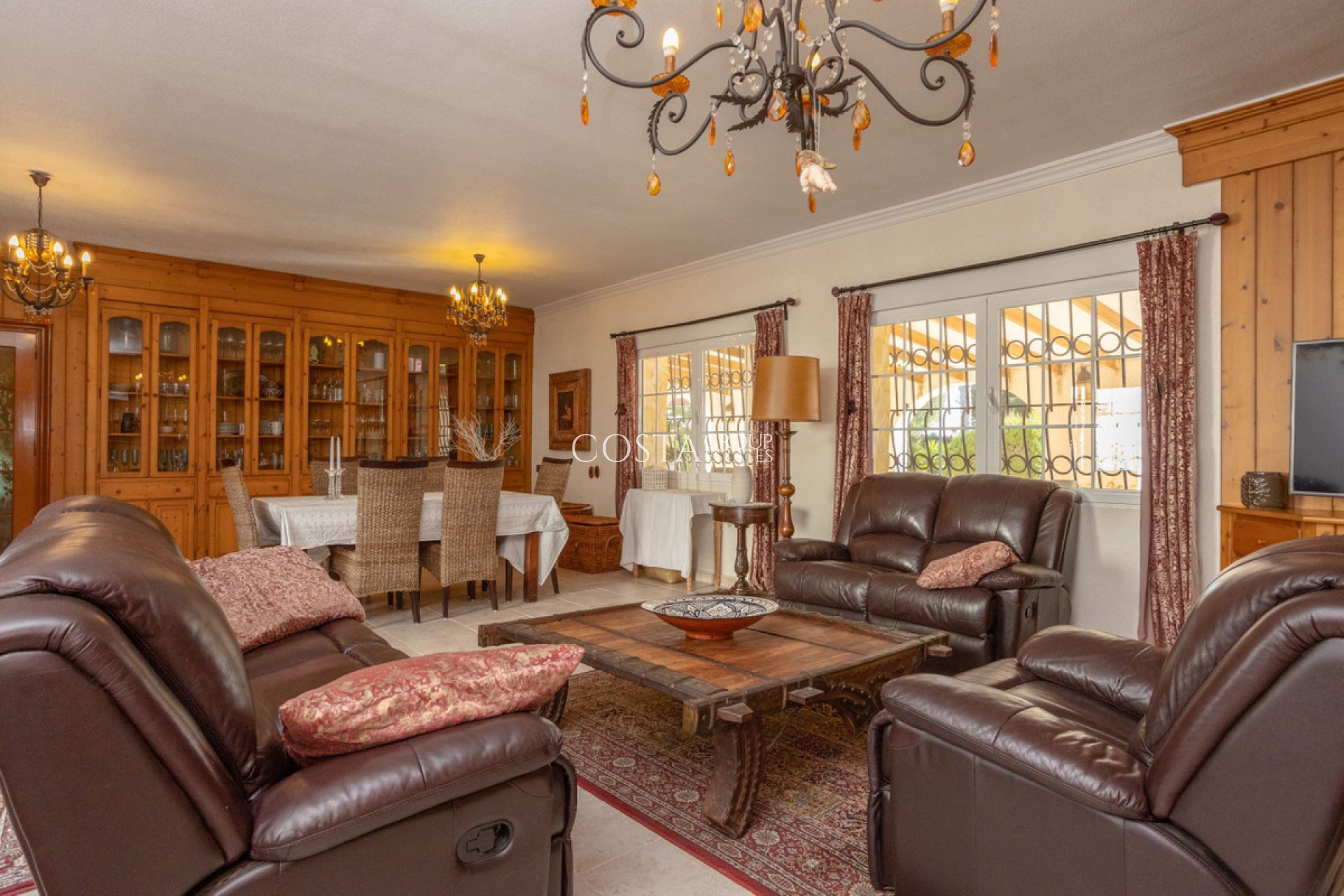 Herverkoop - Villa -
Murcia - La Puebla