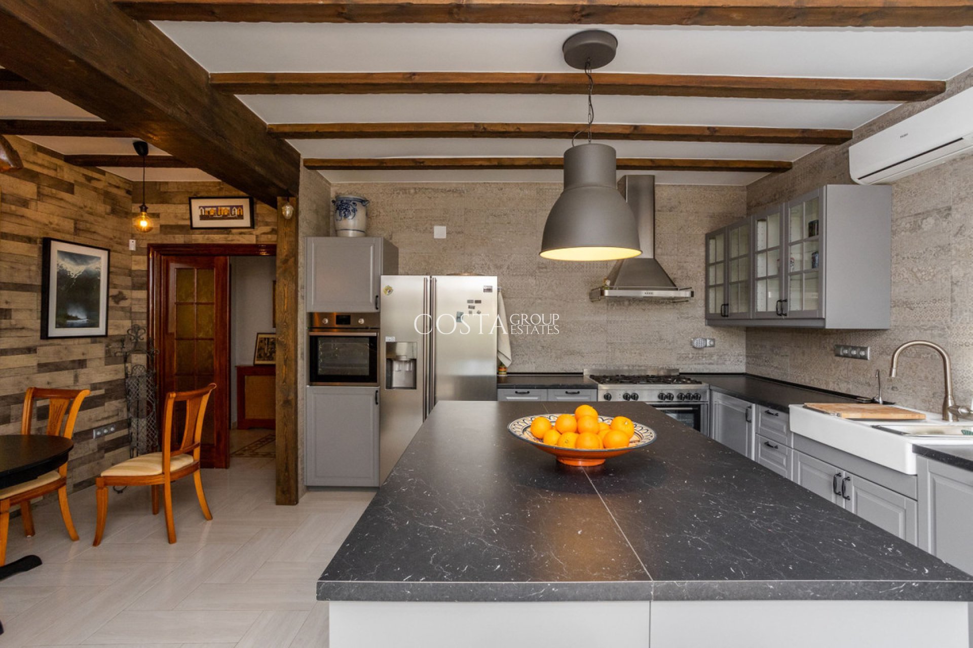 Herverkoop - Villa -
Murcia - La Puebla