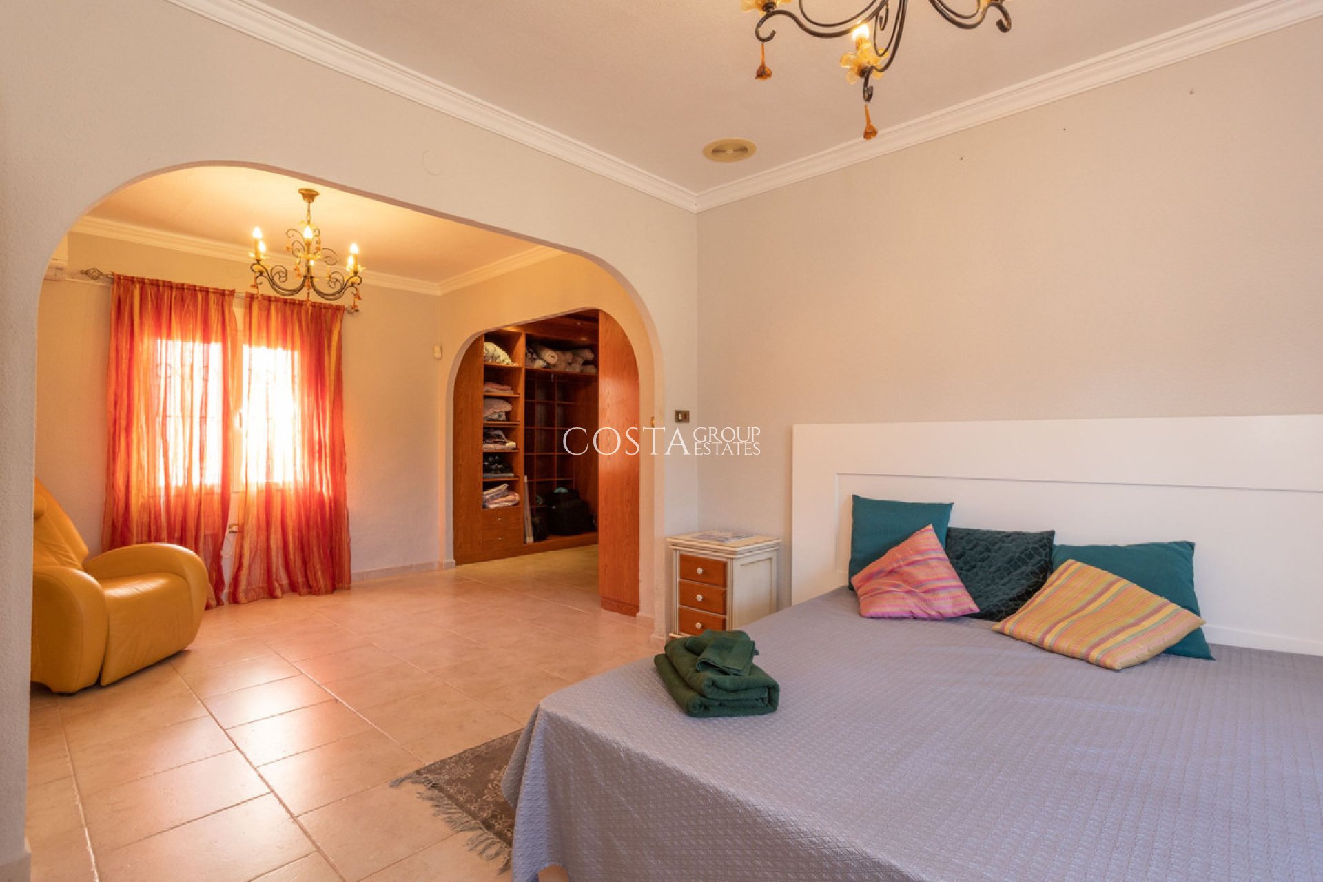 Herverkoop - Villa -
Murcia - La Puebla