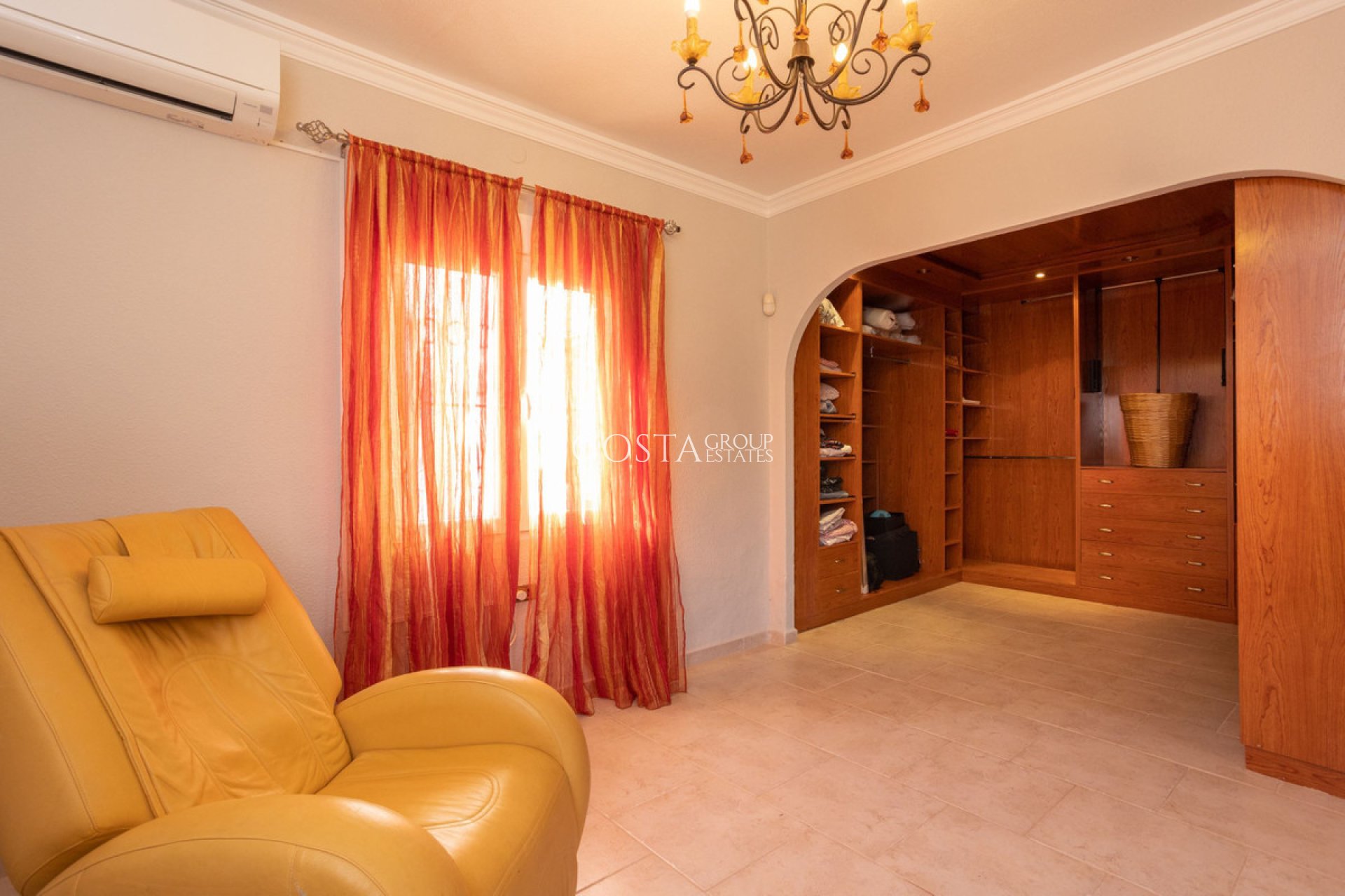 Herverkoop - Villa -
Murcia - La Puebla