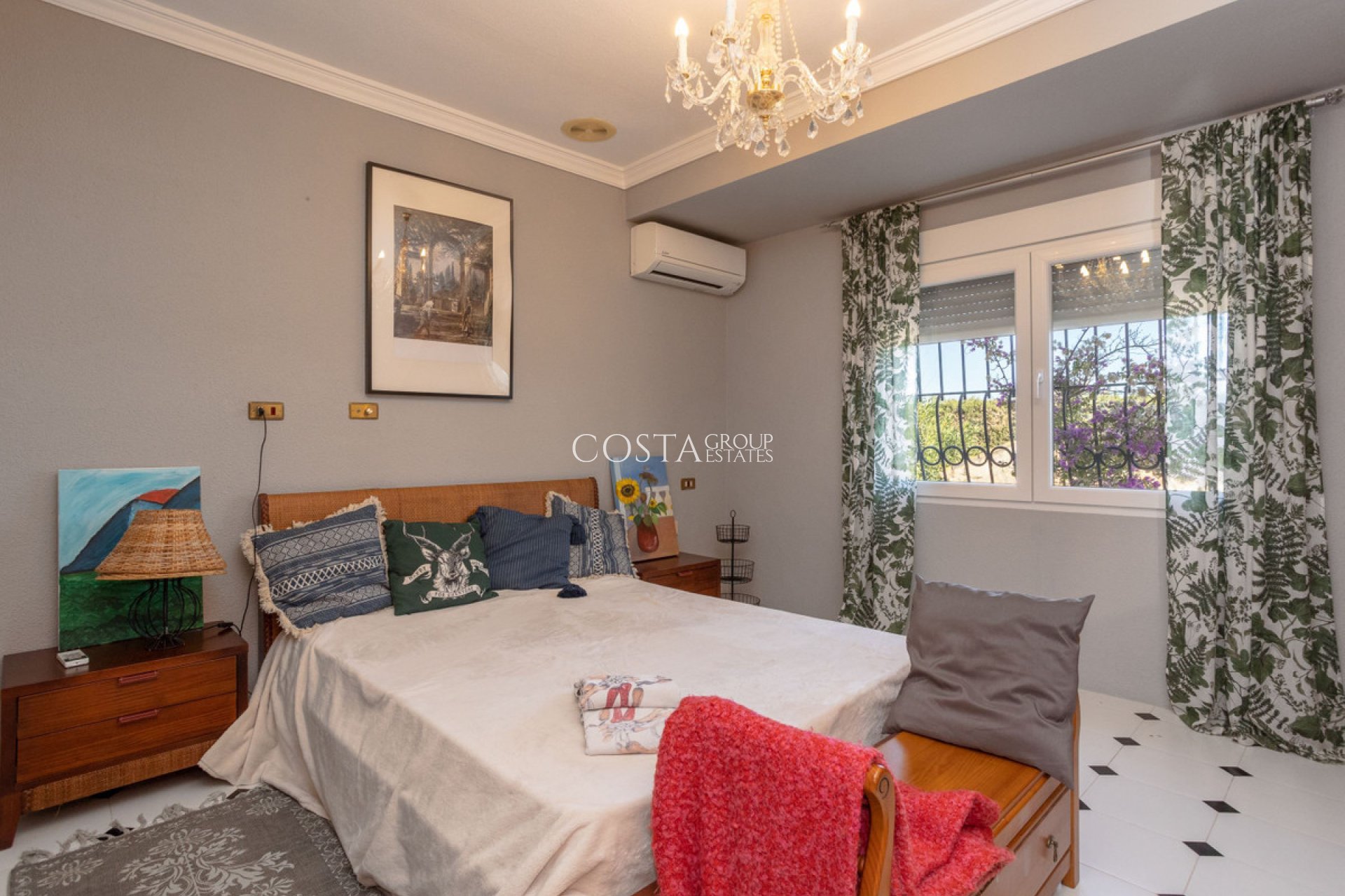 Herverkoop - Villa -
Murcia - La Puebla