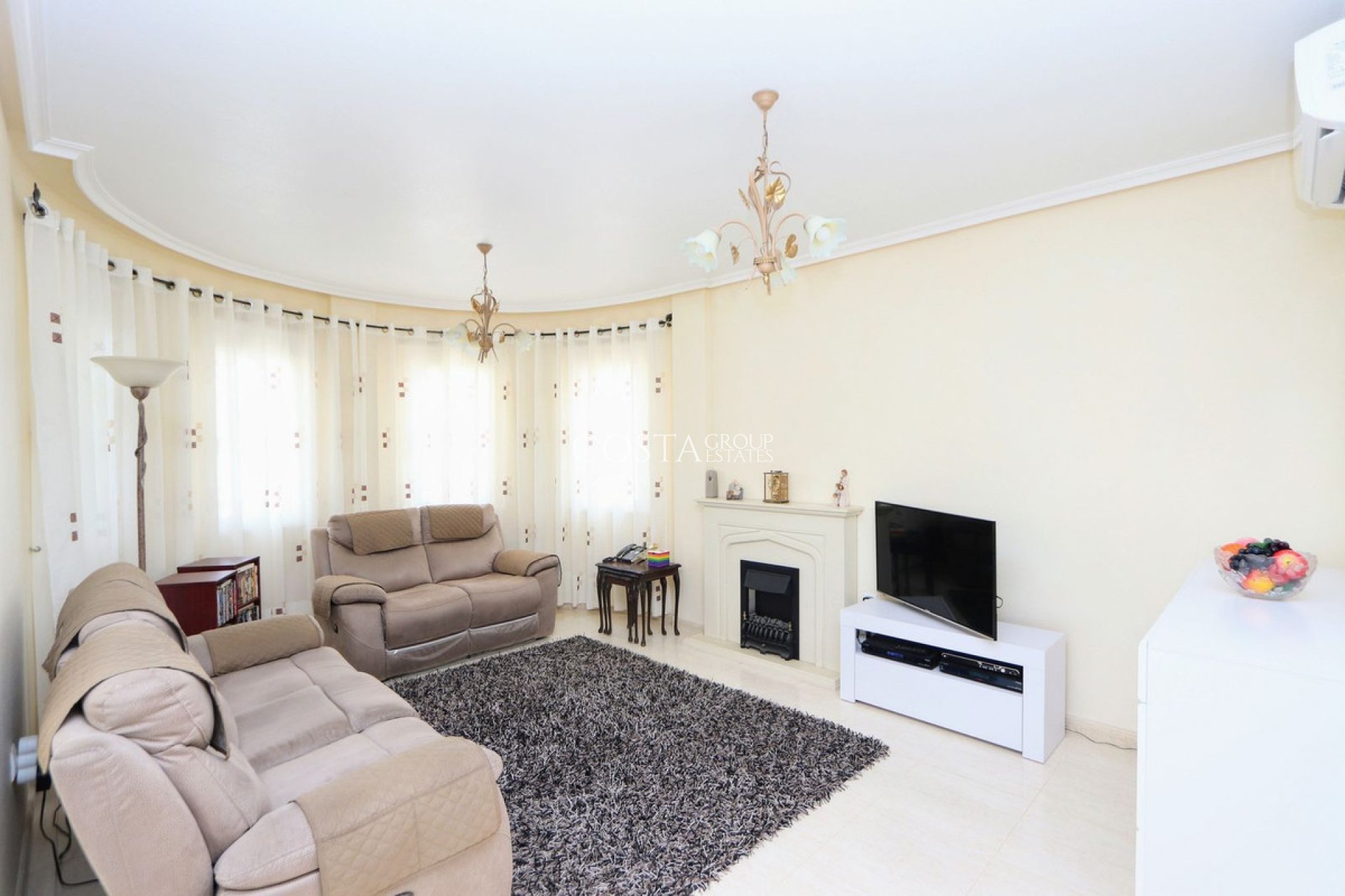 Herverkoop - Villa -
Murcia - Sucina