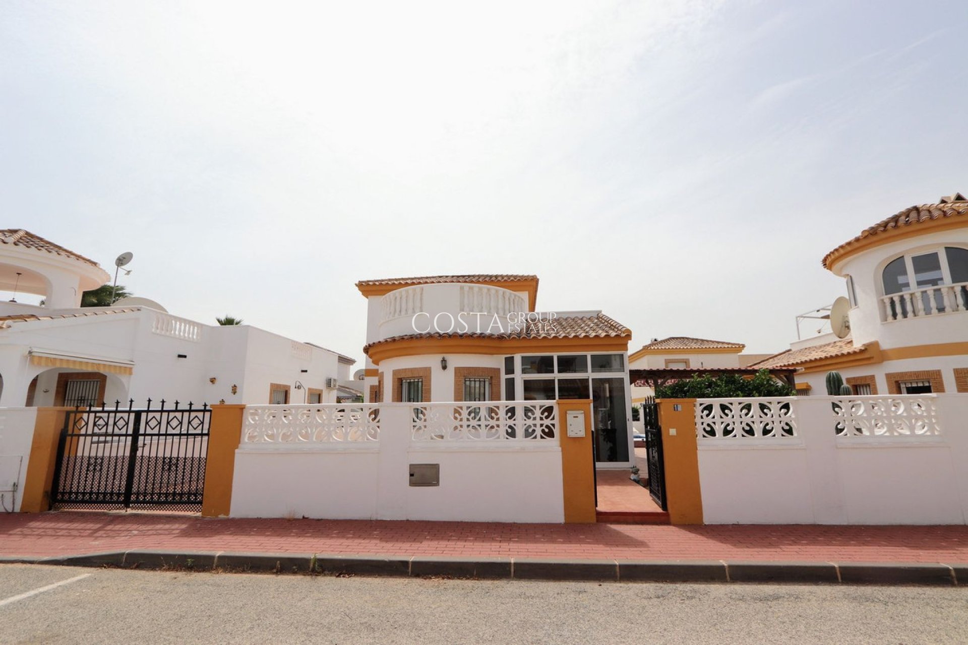 Herverkoop - Villa -
Murcia - Sucina