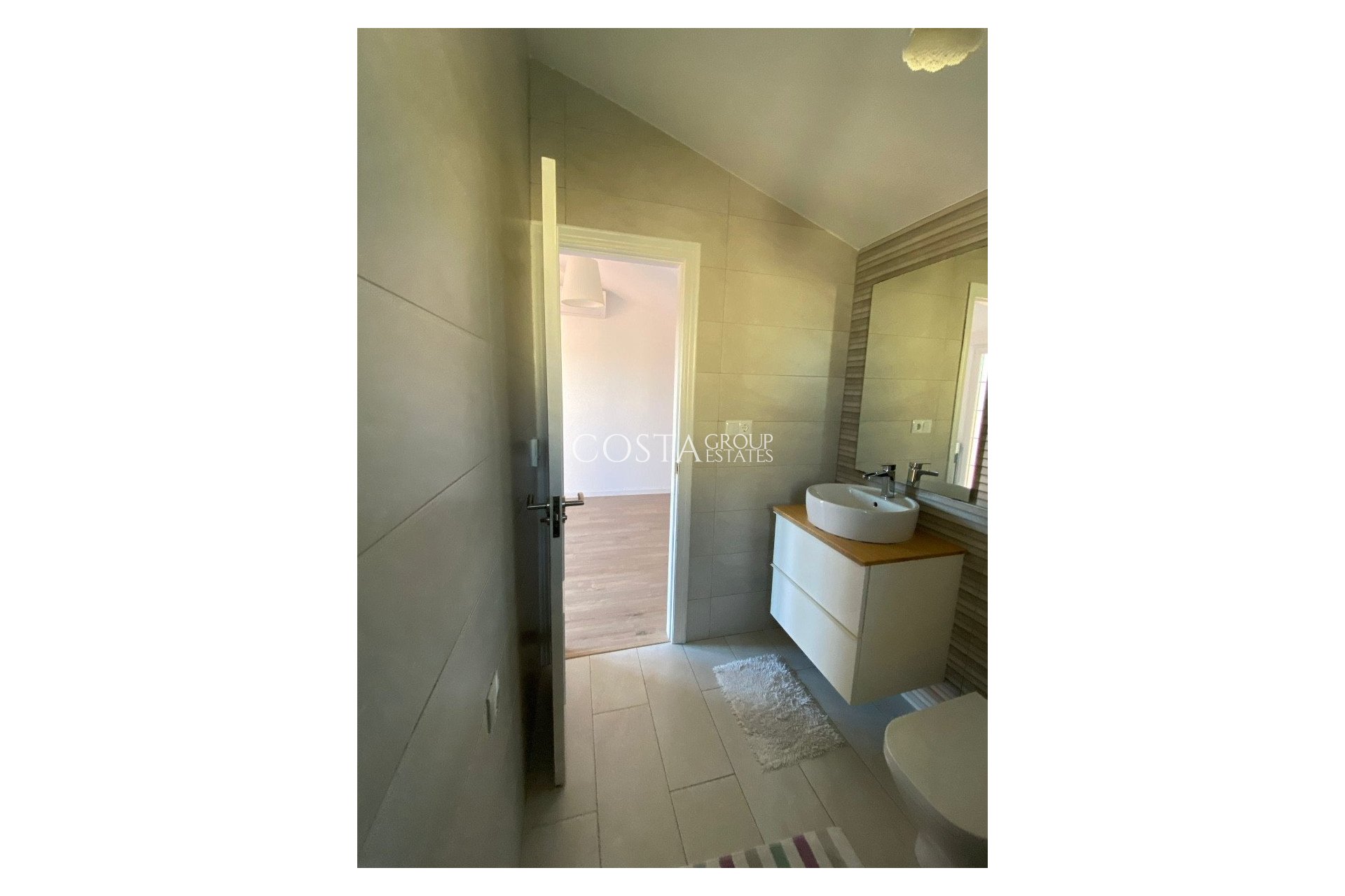 Herverkoop - Villa -
Orihuela - Cabo Roig