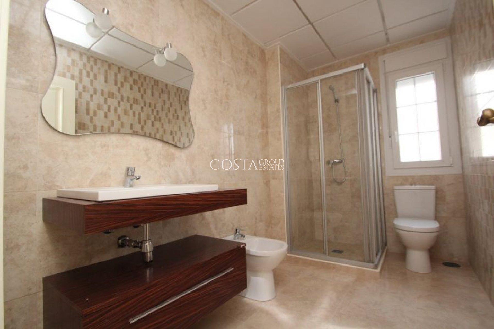 Herverkoop - Villa -
Orihuela - Cabo Roig