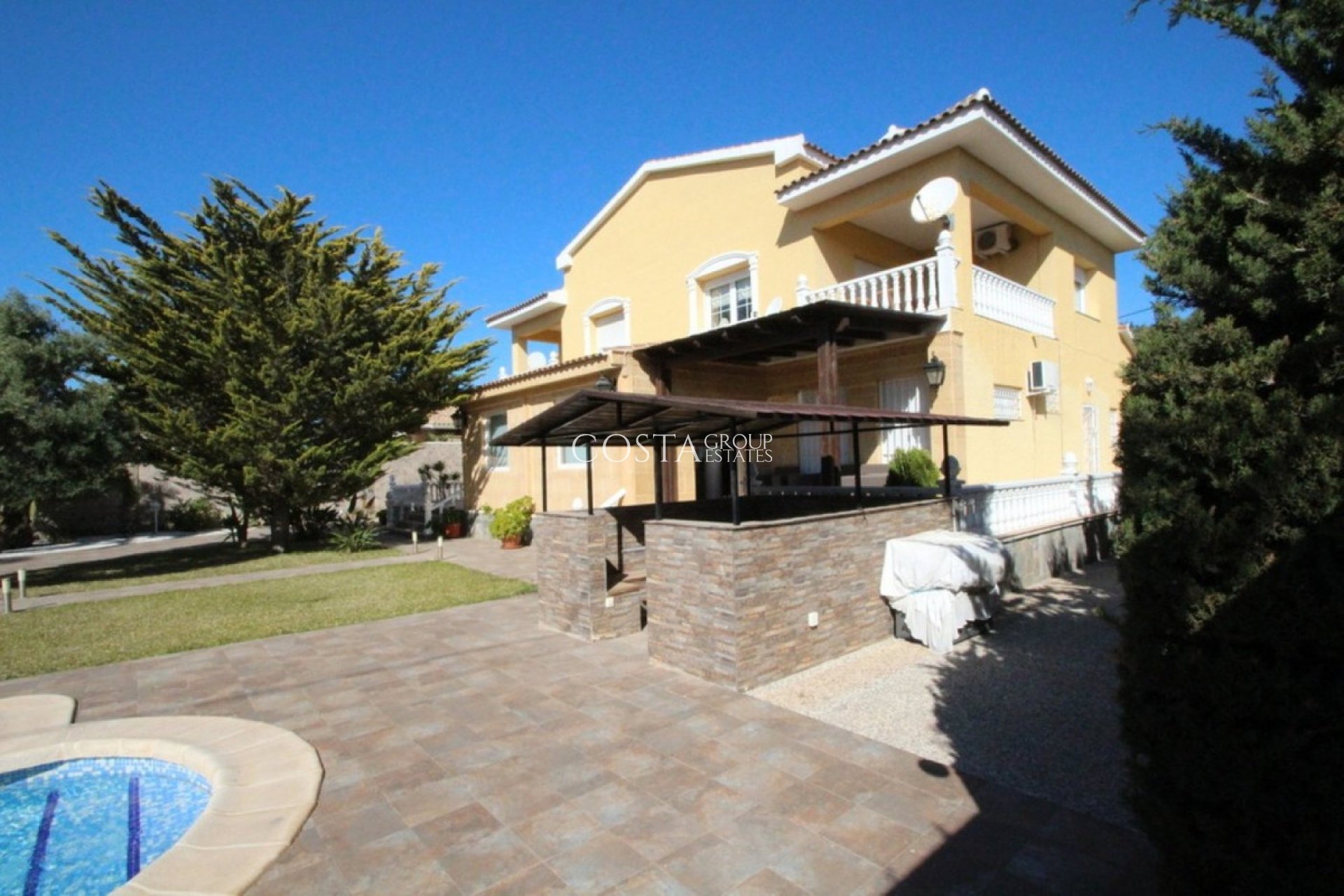 Herverkoop - Villa -
Orihuela - Cabo Roig
