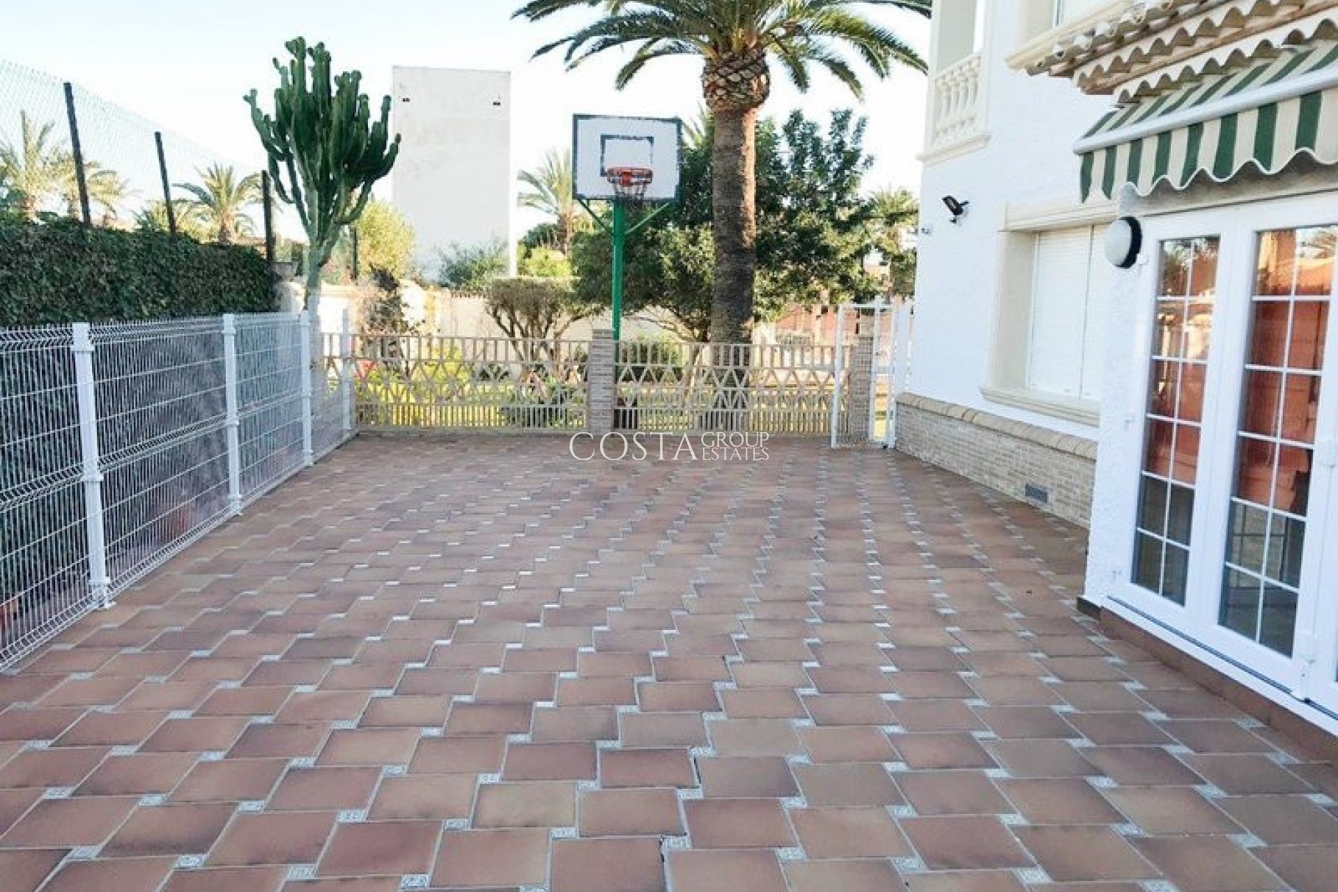 Herverkoop - Villa -
Orihuela - Cabo Roig