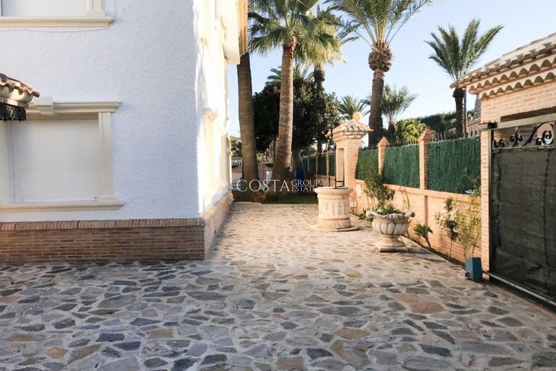 Herverkoop - Villa -
Orihuela - Cabo Roig