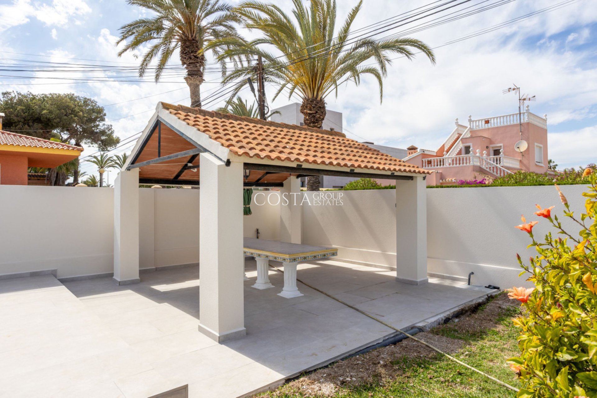 Herverkoop - Villa -
Orihuela - Cabo Roig