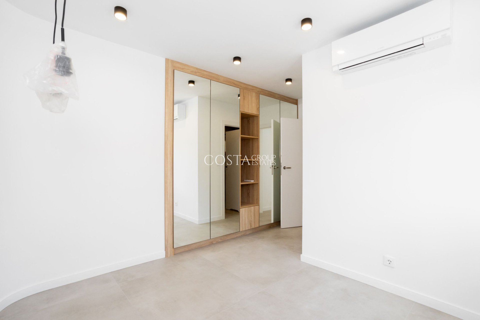 Herverkoop - Villa -
Orihuela - Cabo Roig