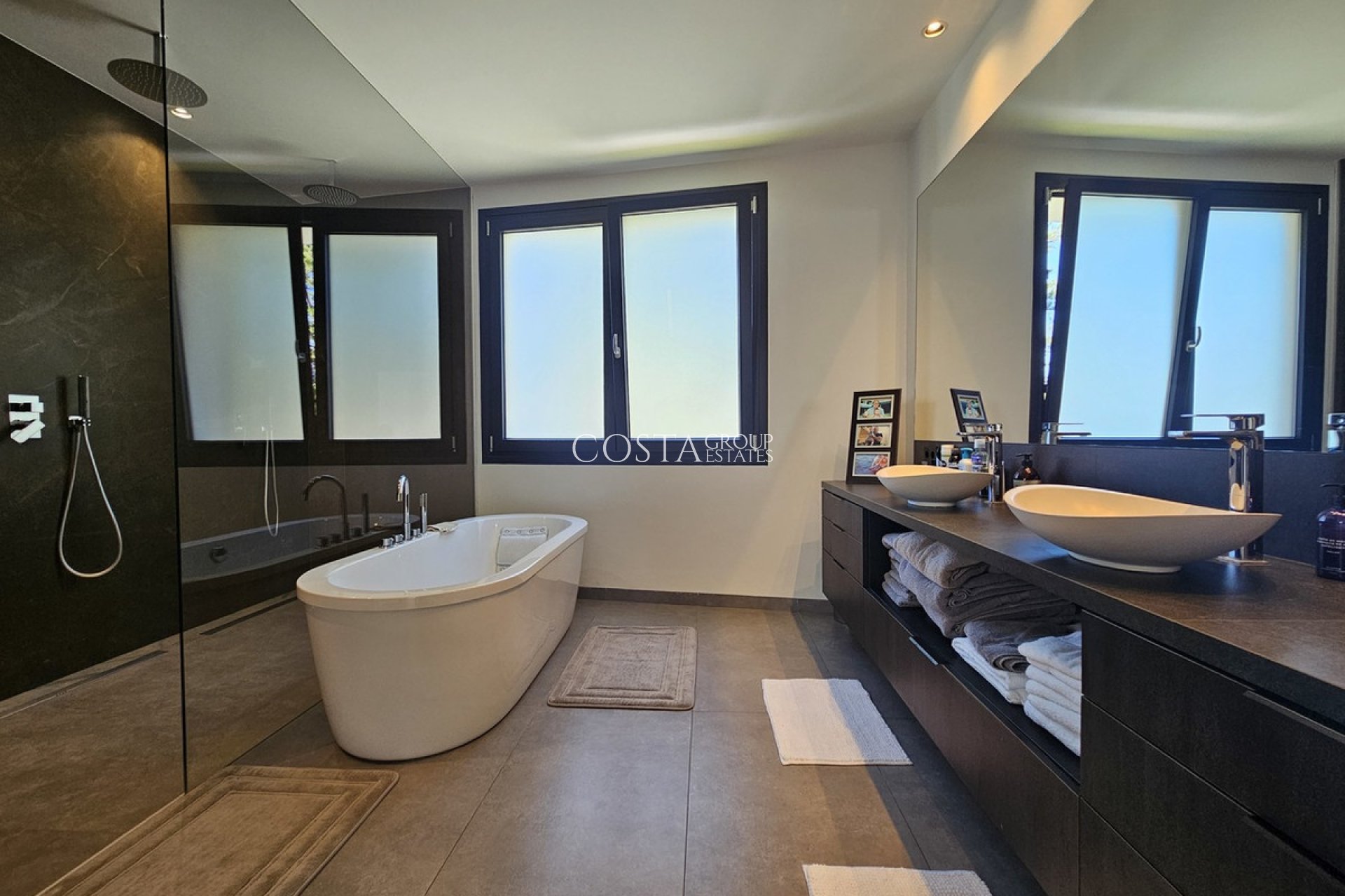 Herverkoop - Villa -
Orihuela Costa - Cabo Roig