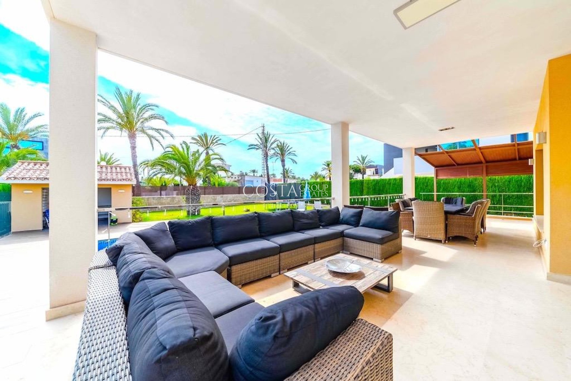 Herverkoop - Villa -
Orihuela Costa - Cabo Roig