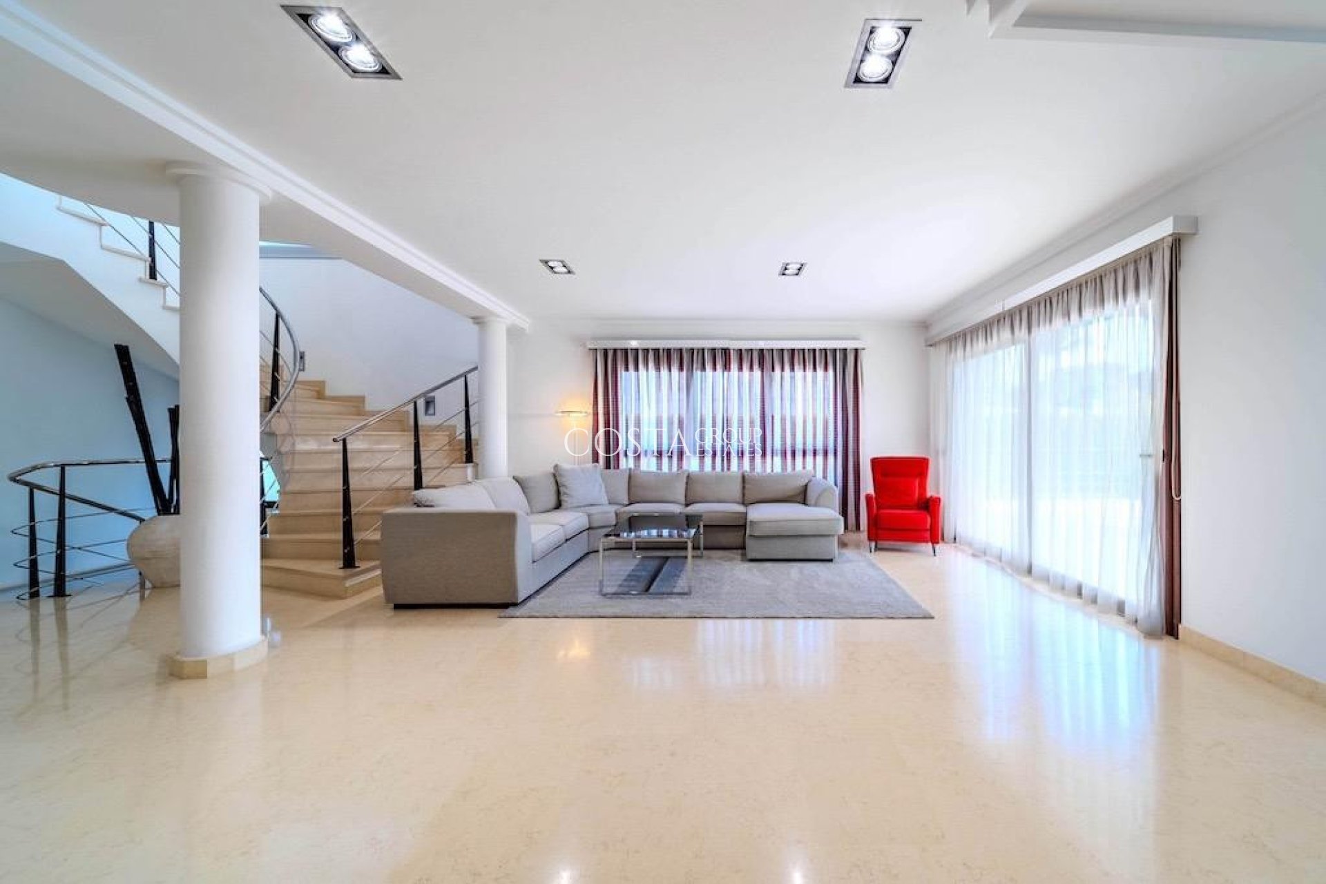 Herverkoop - Villa -
Orihuela Costa - Cabo Roig