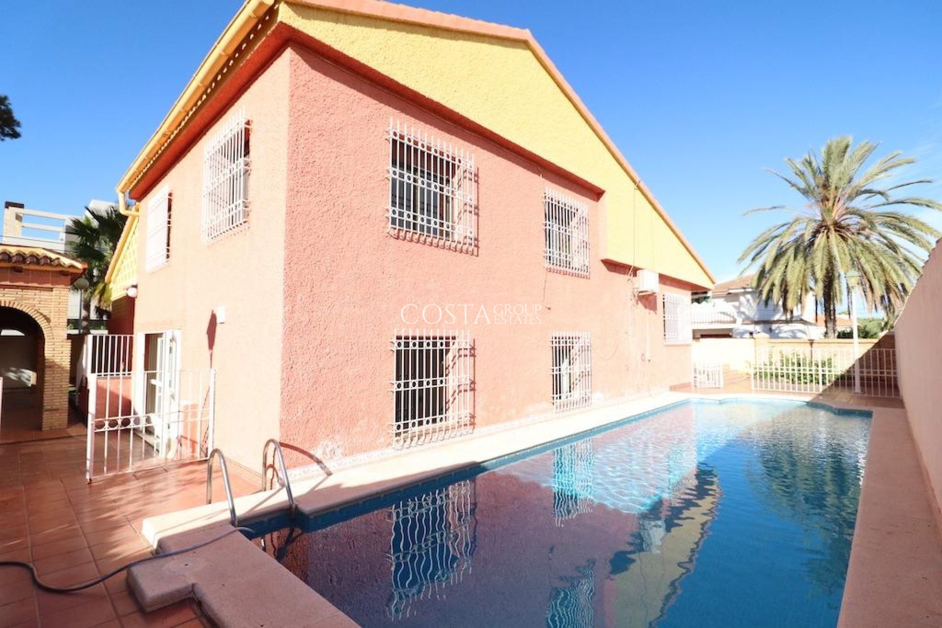 Herverkoop - Villa -
Orihuela Costa - Cabo Roig