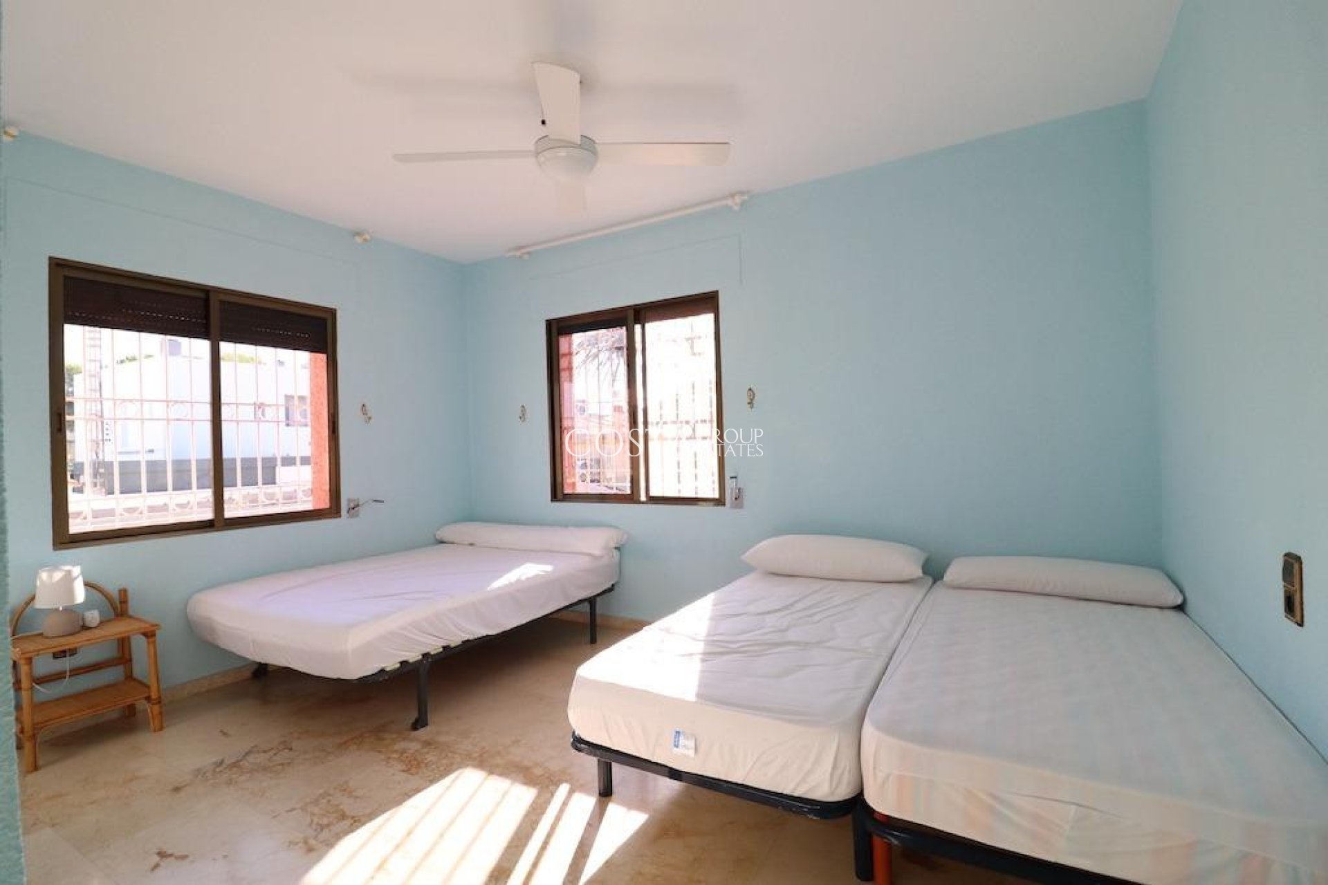 Herverkoop - Villa -
Orihuela Costa - Cabo Roig